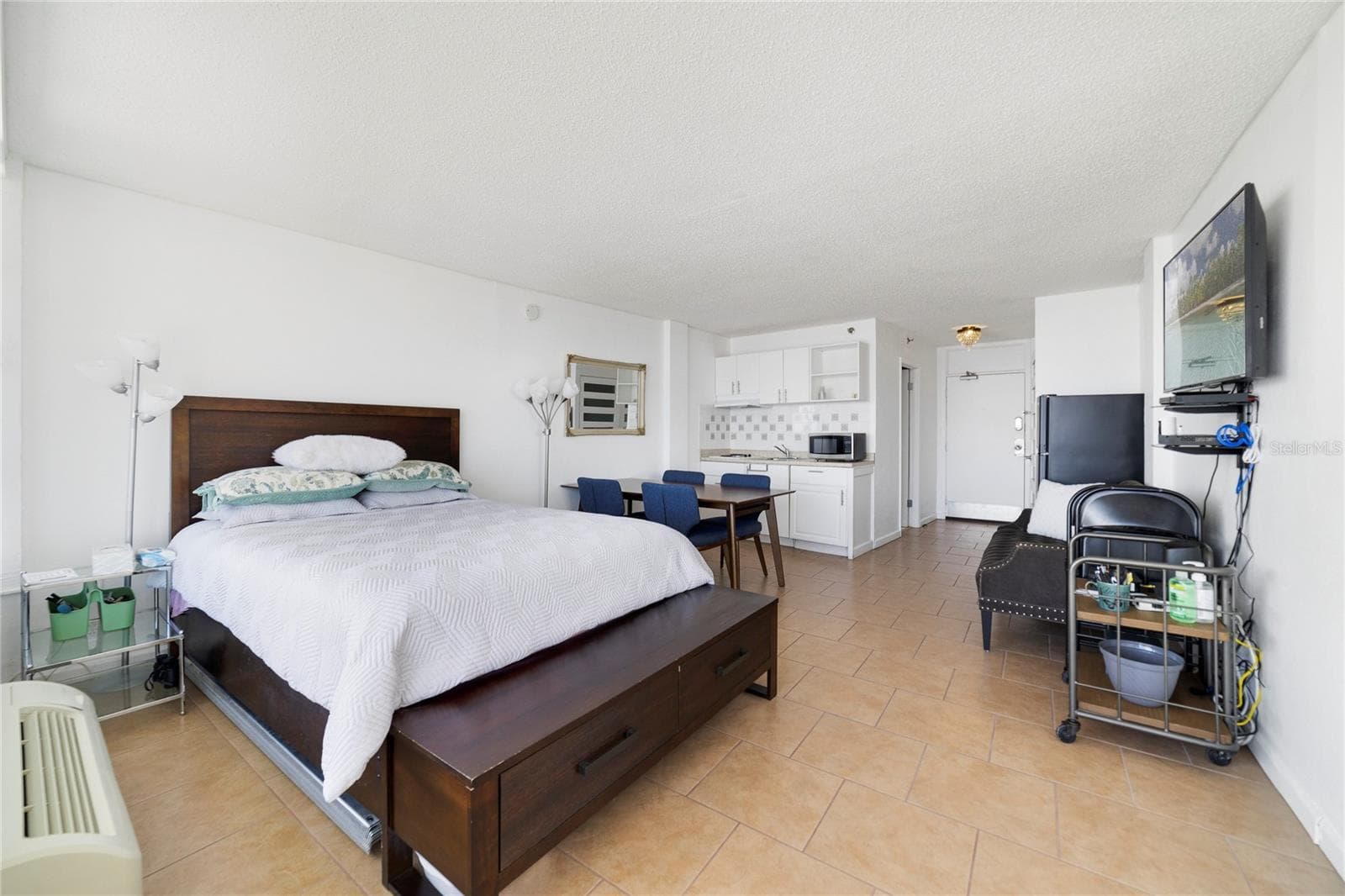 Condominium at 800 N ATLANTIC AVE #705, DAYTONA BEACH, photo 14 of 26