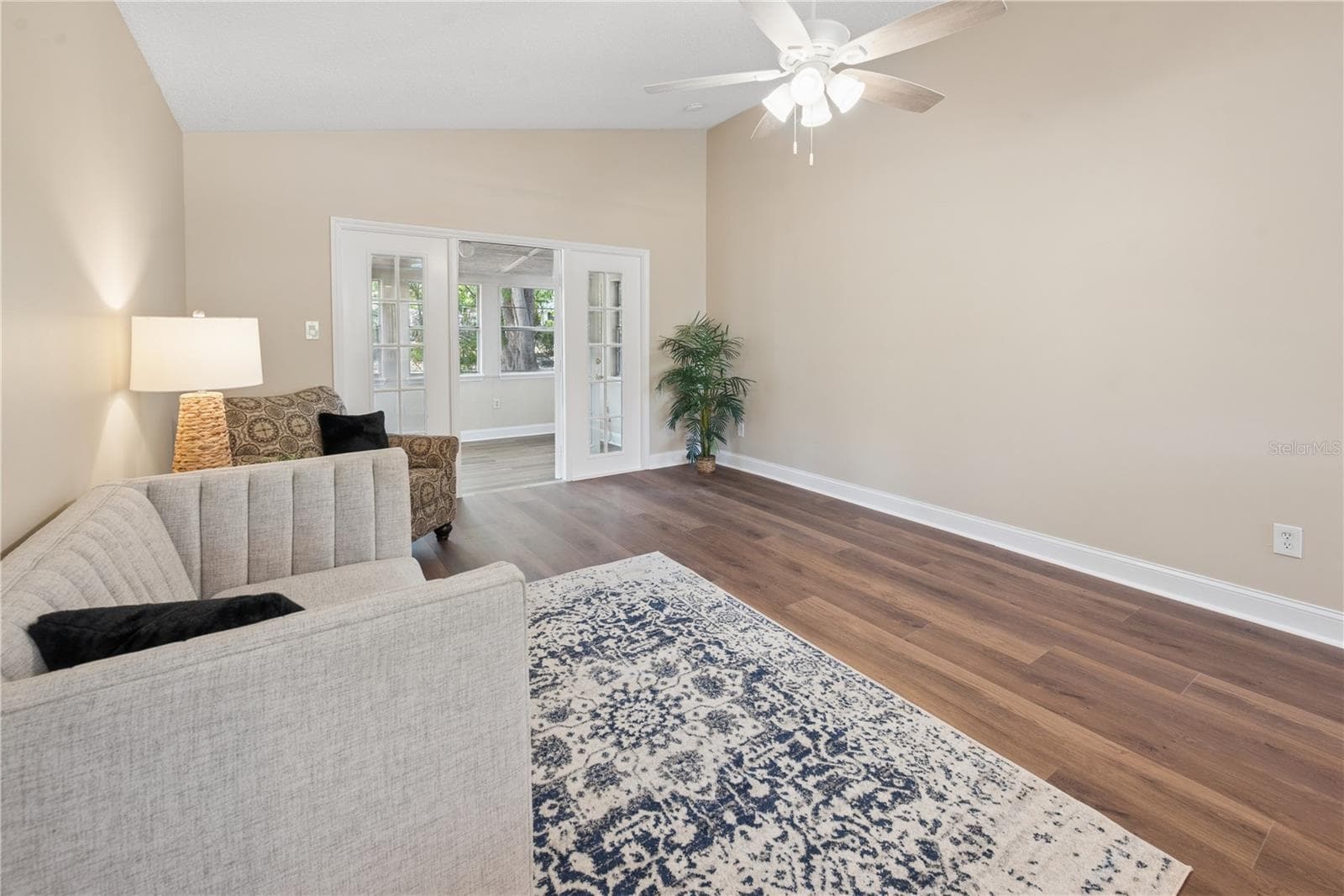 Single Family Residence at 950 S LAWRENCE BLVD, KEYSTONE HEIGHTS, photo 12 of 41