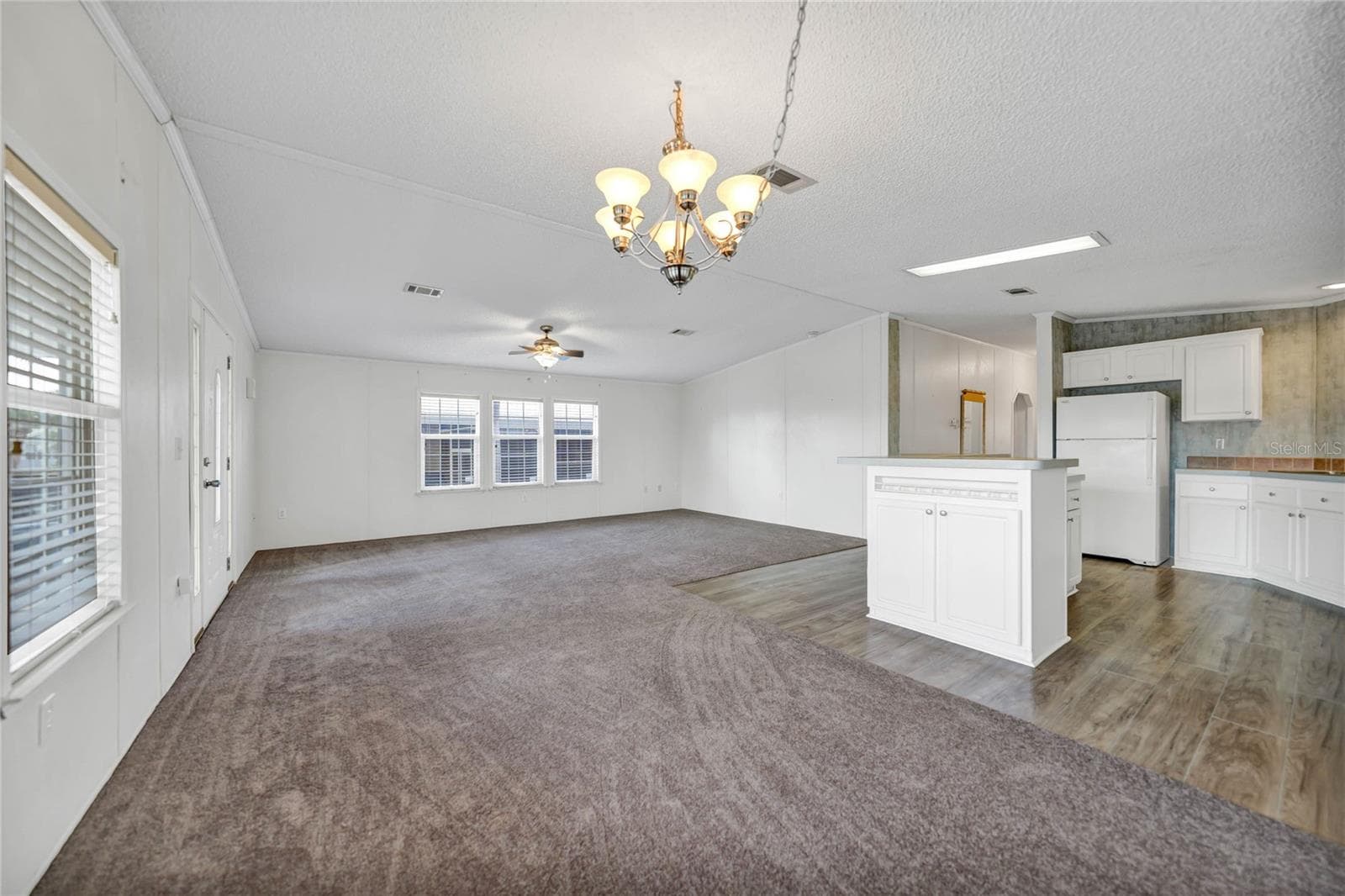 Manufactured Home at 2100 KINGS HWY #206, PORT CHARLOTTE, photo 4 of 28