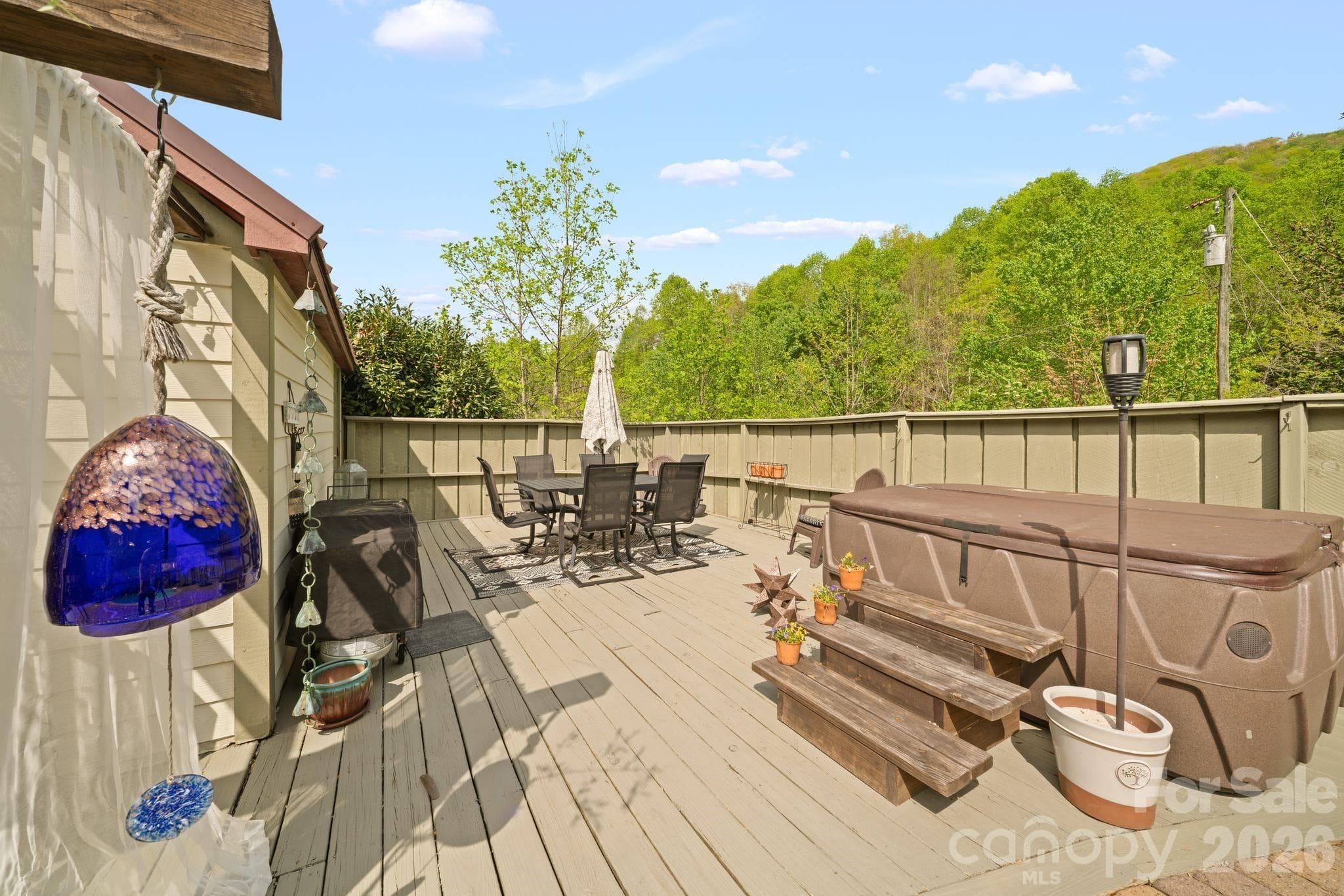 Single Family Residence at 25 View Ridge Parkway, Leicester, photo 31 of 38