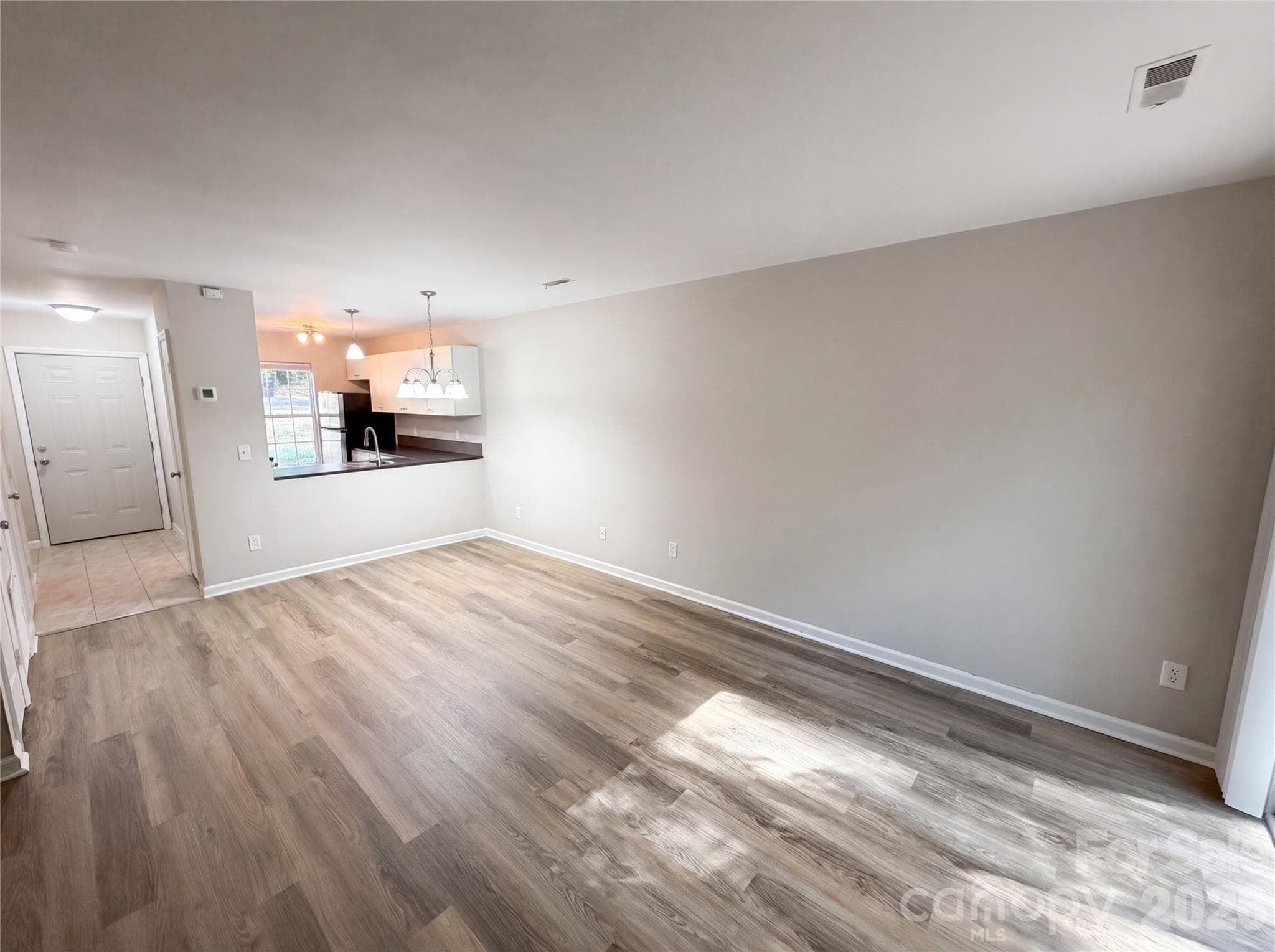 Townhouse at 4037 Briarhill Drive, Charlotte, photo 11 of 18