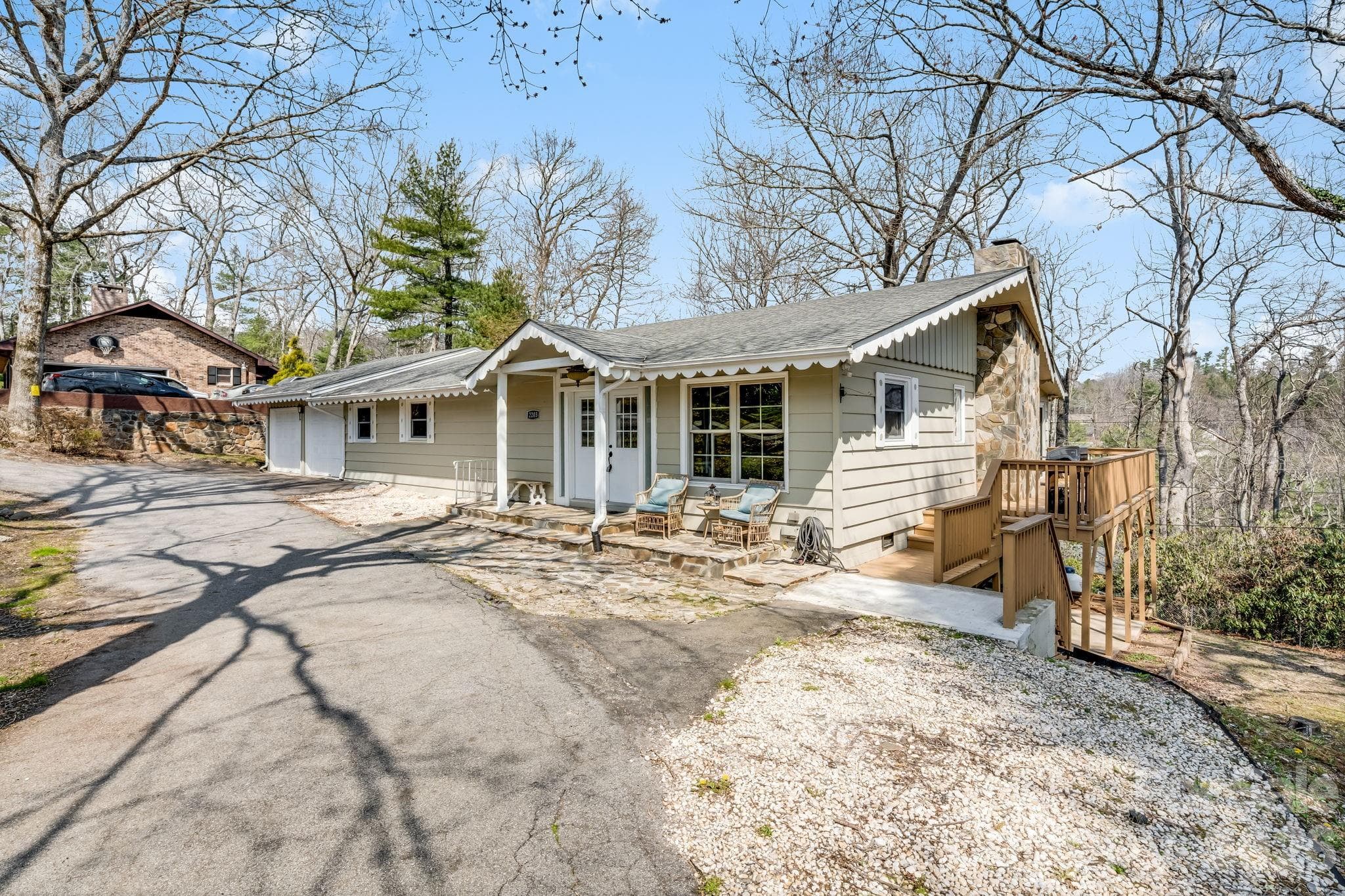 Single Family Residence at 2203 Swiss Pine Lake Drive, Spruce Pine, photo 2 of 30