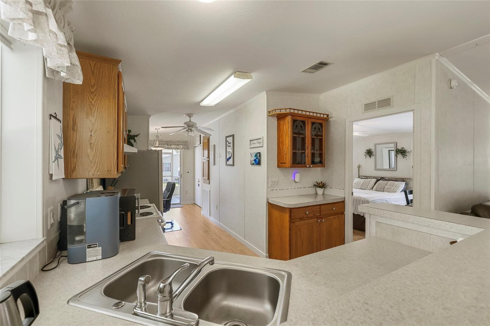 Manufactured Home at 2927 COQUINA ESPLANADE, PUNTA GORDA, photo 19 of 36