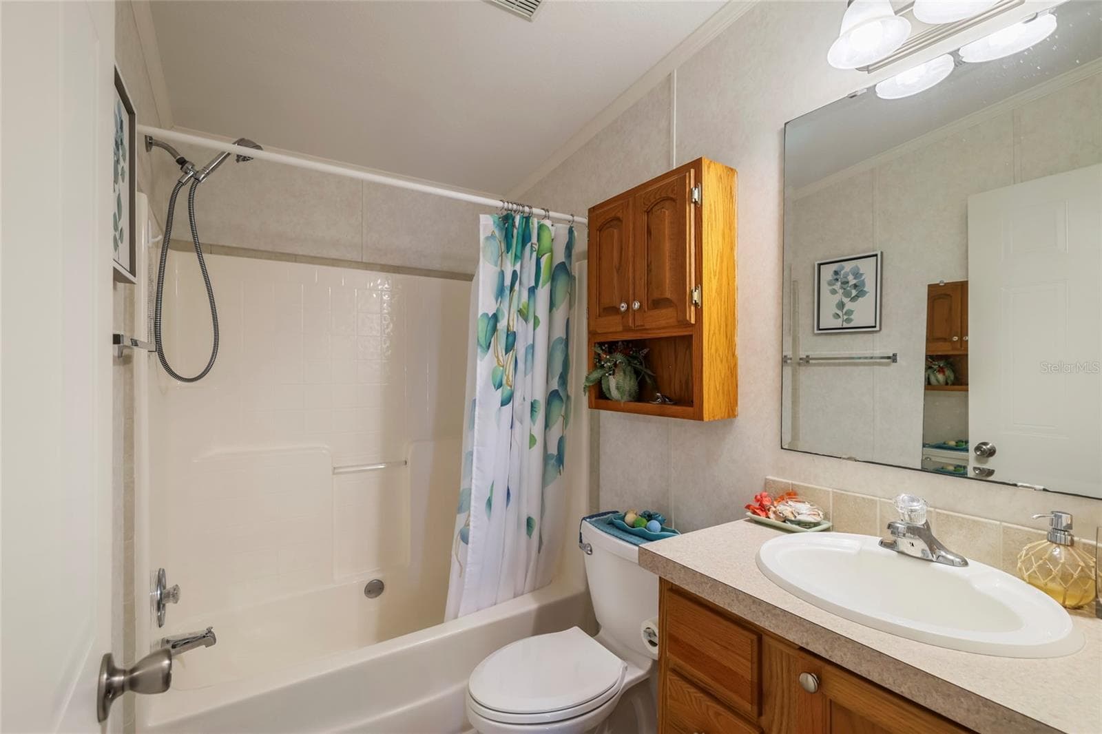 Manufactured Home at 2927 COQUINA ESPLANADE, PUNTA GORDA, photo 28 of 36