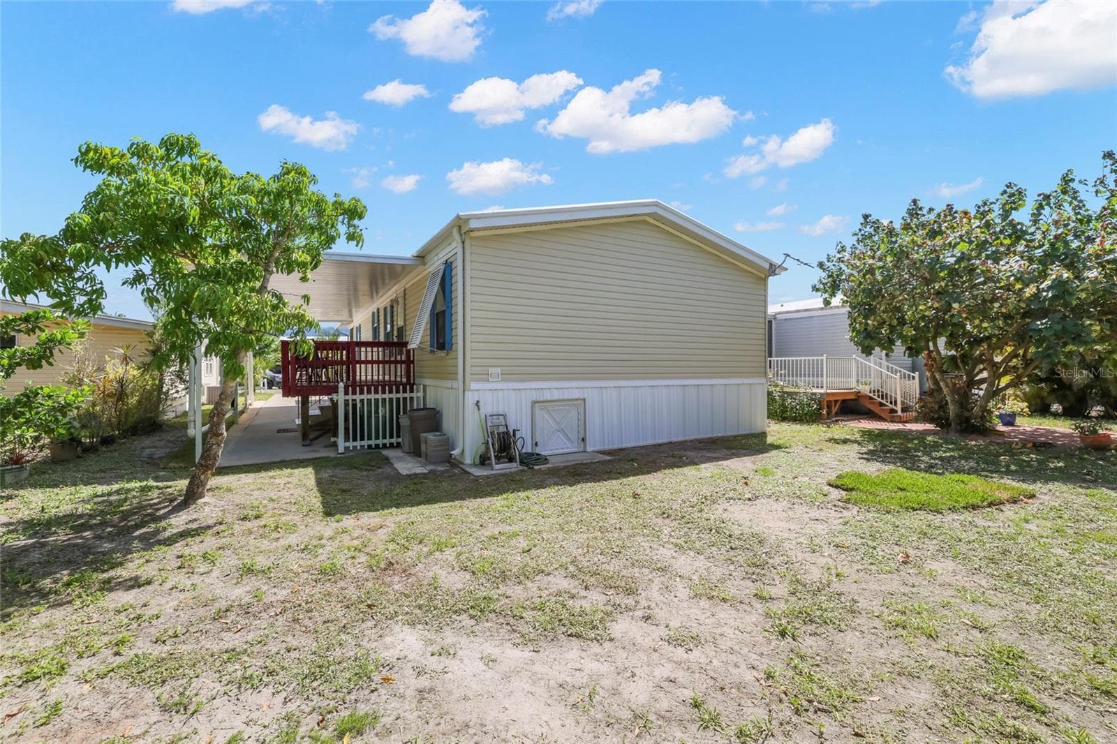 Manufactured Home at 2927 COQUINA ESPLANADE, PUNTA GORDA, photo 33 of 36