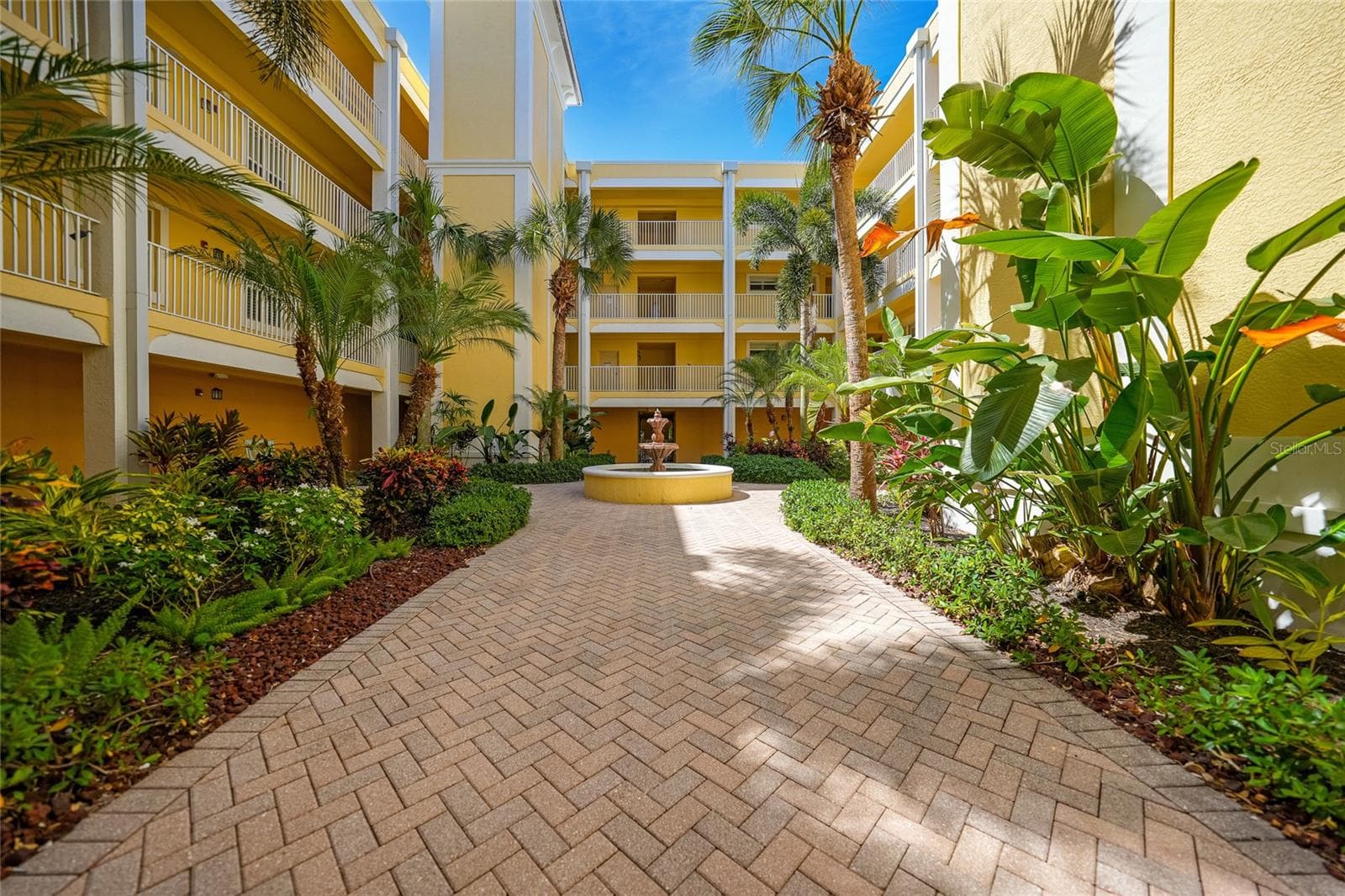 Condominium at 255 W END DR #3306, PUNTA GORDA, photo 35 of 53