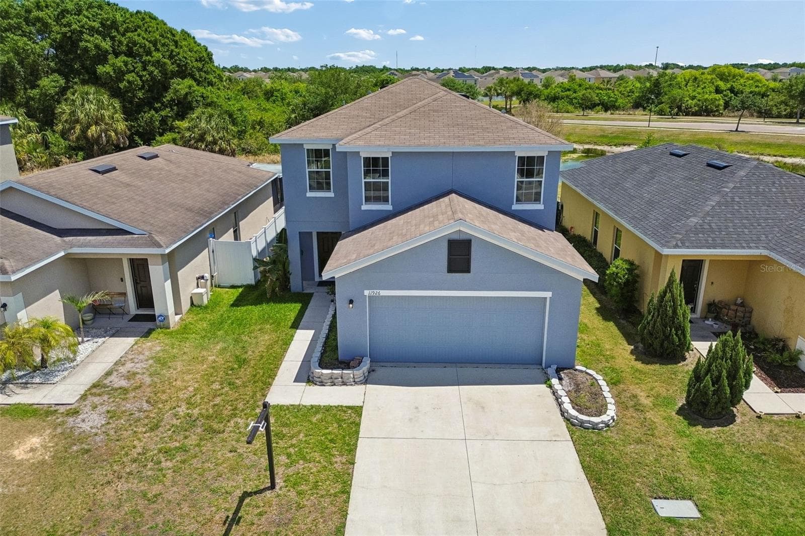 Single Family Residence at 11926 GRAND KEMPSTON DR, GIBSONTON, photo 2 of 57