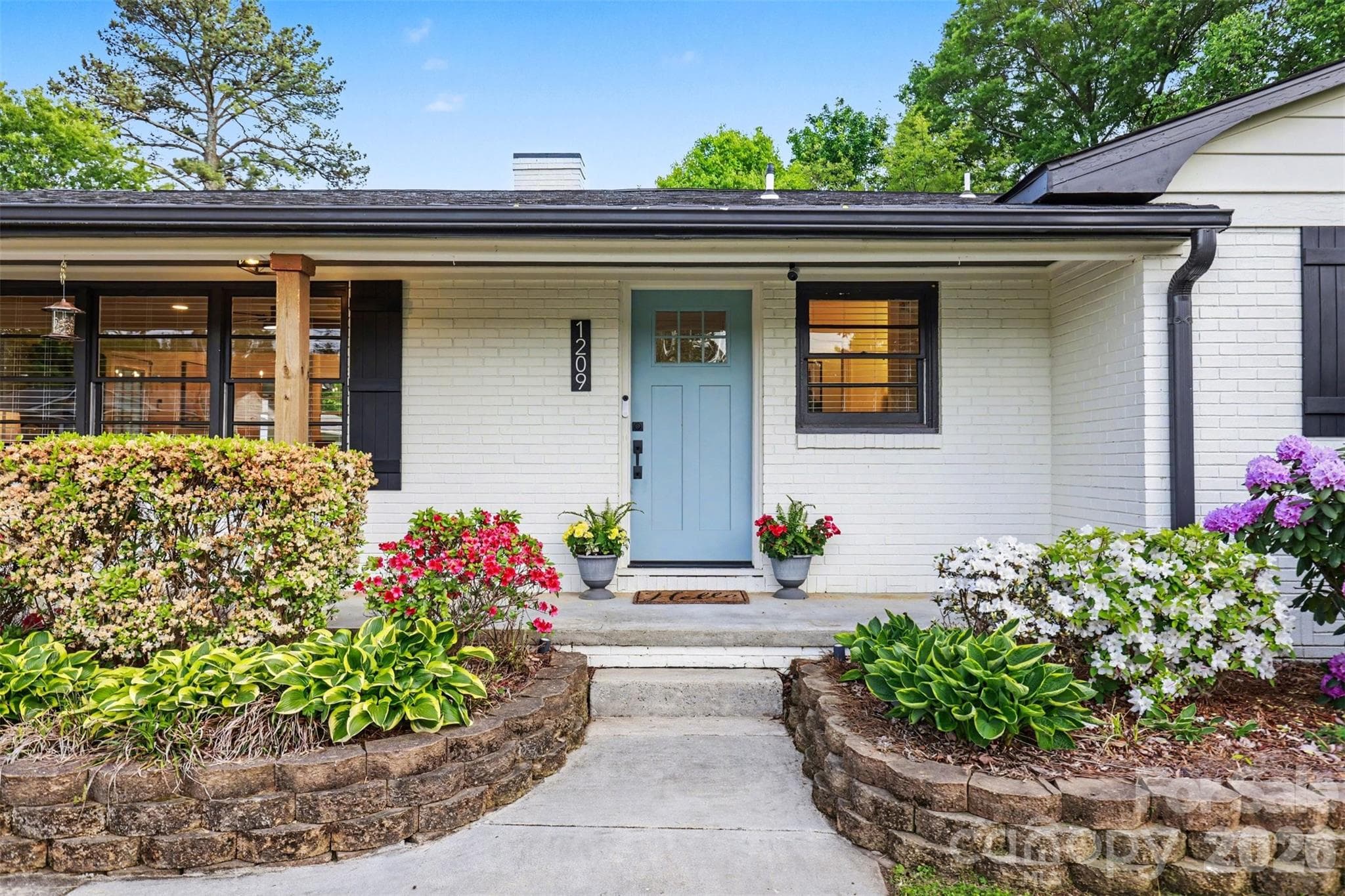 Covered porch - 1209 Arbor Drive, Salisbury