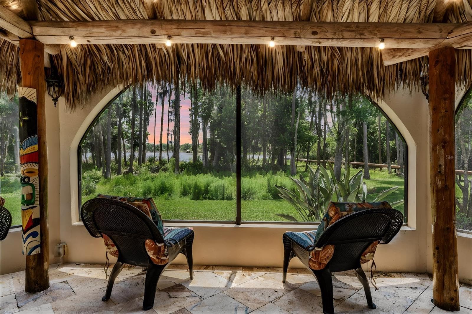 Tiki Hut with views of the Pool, Lake and Backyard. - 21246 QUIET HAVEN CT, LAND O LAKES
