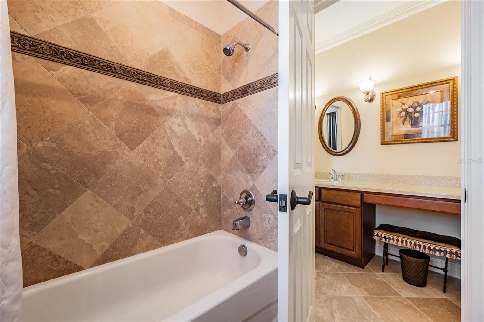 Jack & Jill Bath for Bedrooms 3 & 4 Upstairs - 21246 QUIET HAVEN CT, LAND O LAKES