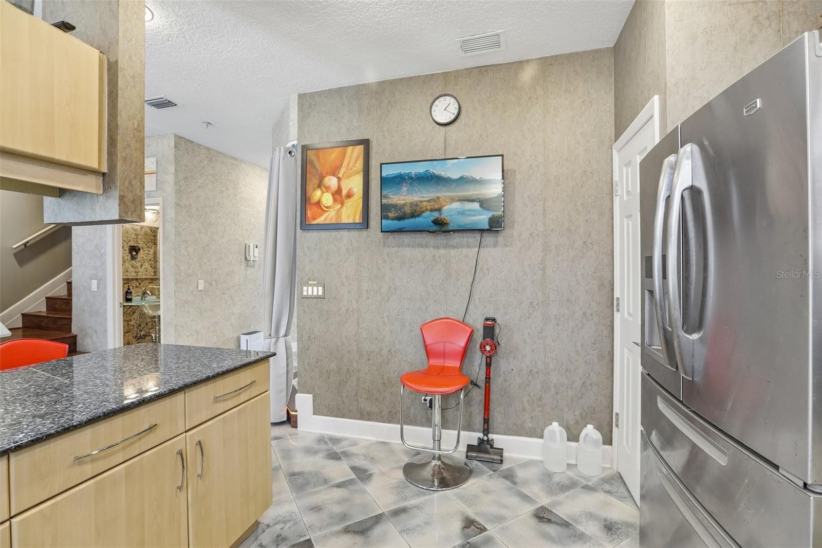 Townhouse at 113 YACHT CLUB CIR, NORTH REDINGTON BEACH, photo 14 of 47