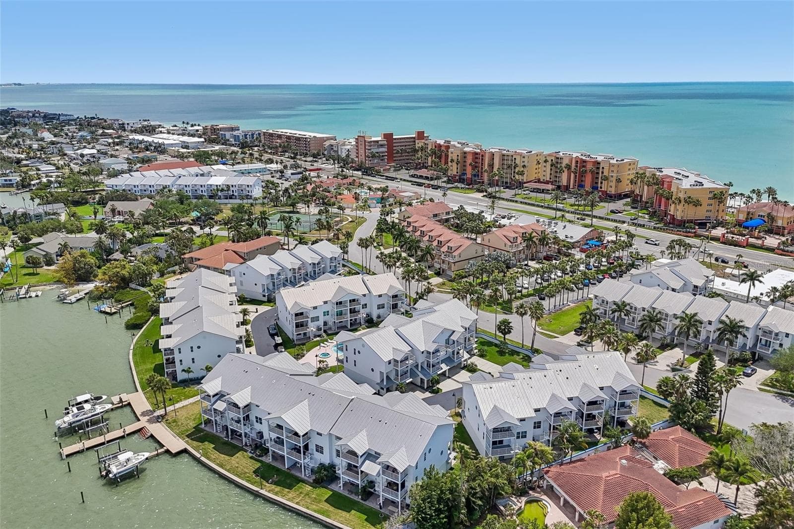 Townhouse at 113 YACHT CLUB CIR, NORTH REDINGTON BEACH, photo 45 of 47