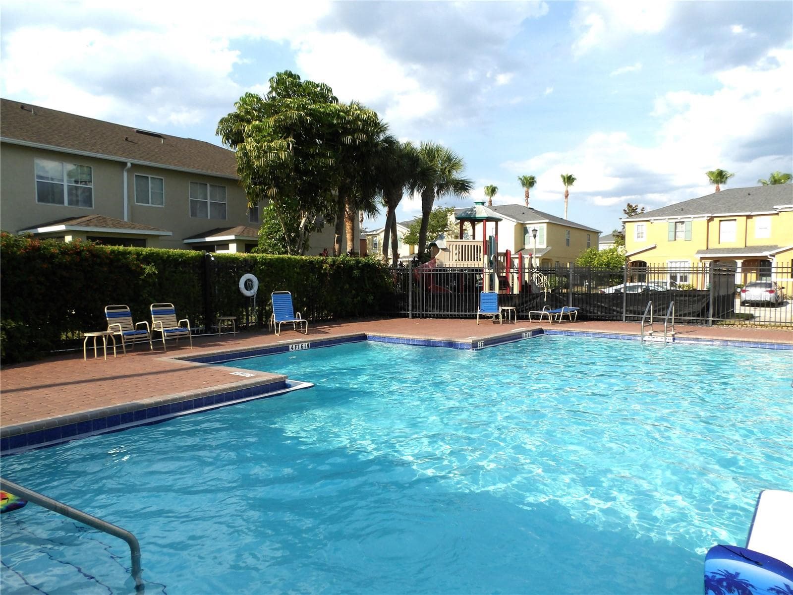 Community Pool - 2078 SUN DOWN DR, CLEARWATER