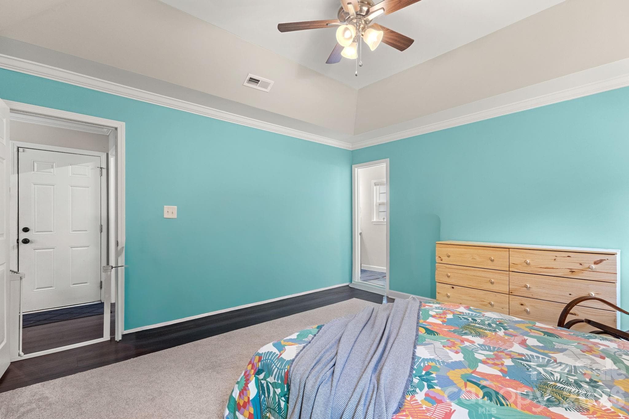 Single Family Residence at 7172 Rolling Hills Drive, Sherrills Ford, photo 20 of 35