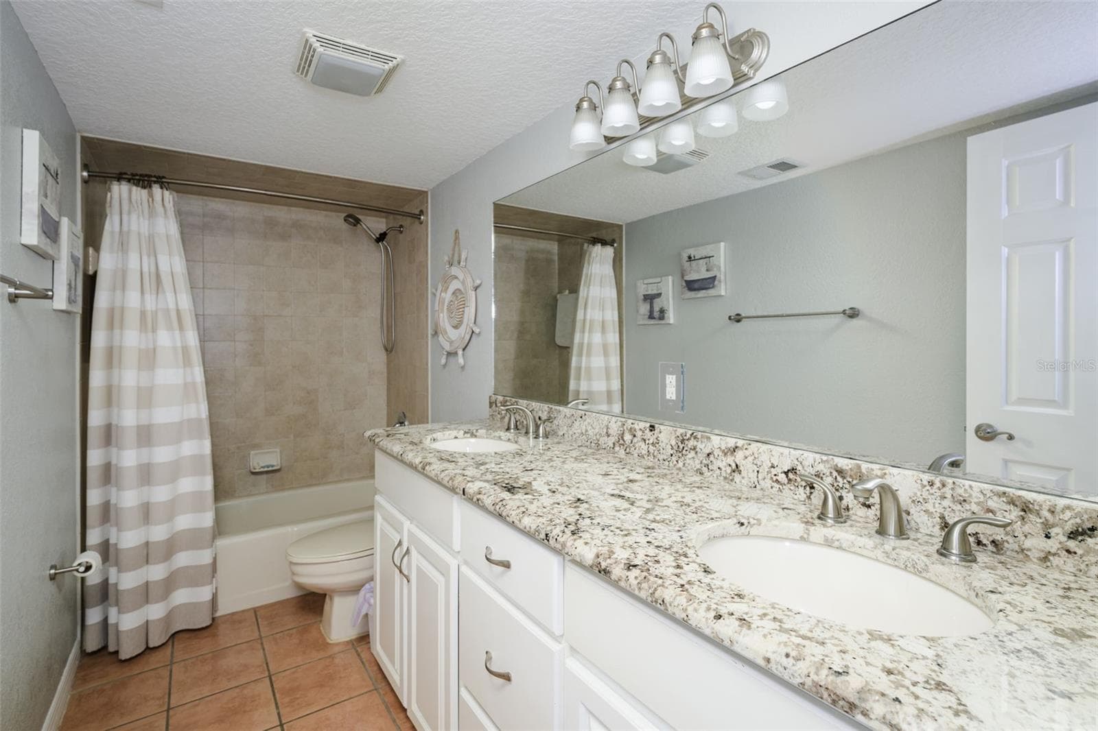 Primary full bath - 4421 S ATLANTIC AVE #A2, PONCE INLET