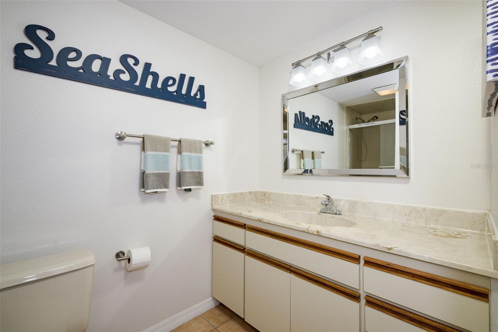 Full guest bathroom upstairs - 4421 S ATLANTIC AVE #A2, PONCE INLET