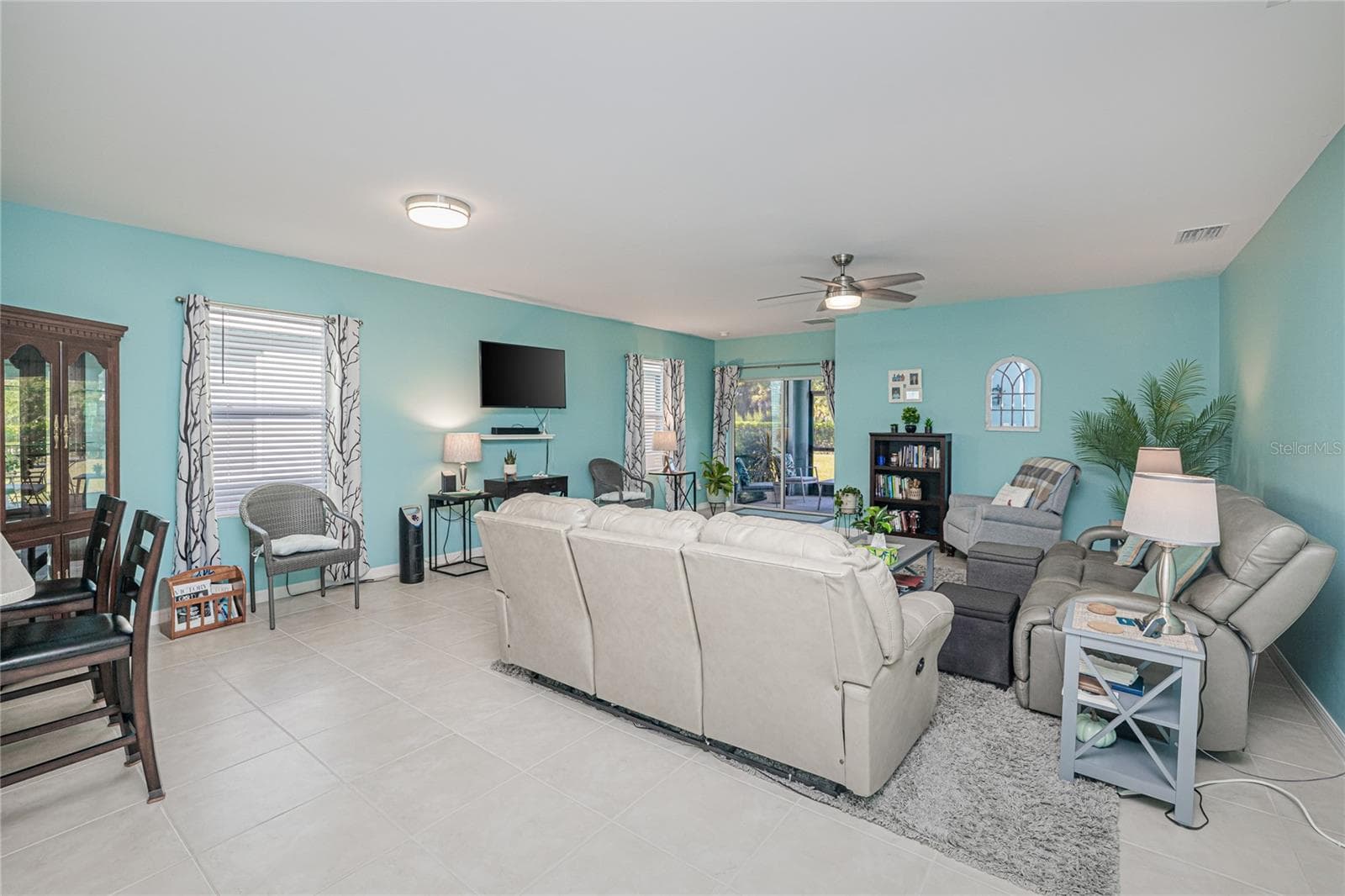 Single Family Residence at 25292 E LENOX CIR, PUNTA GORDA, photo 12 of 49