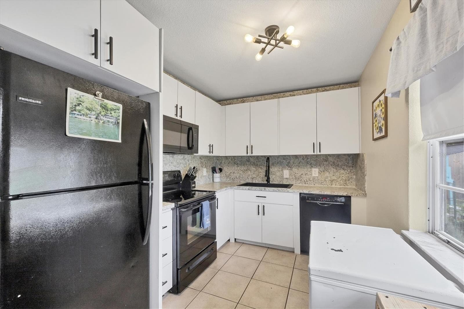 Single Family Residence at 7590 LYNCREST ST, NORTH PORT, photo 15 of 38