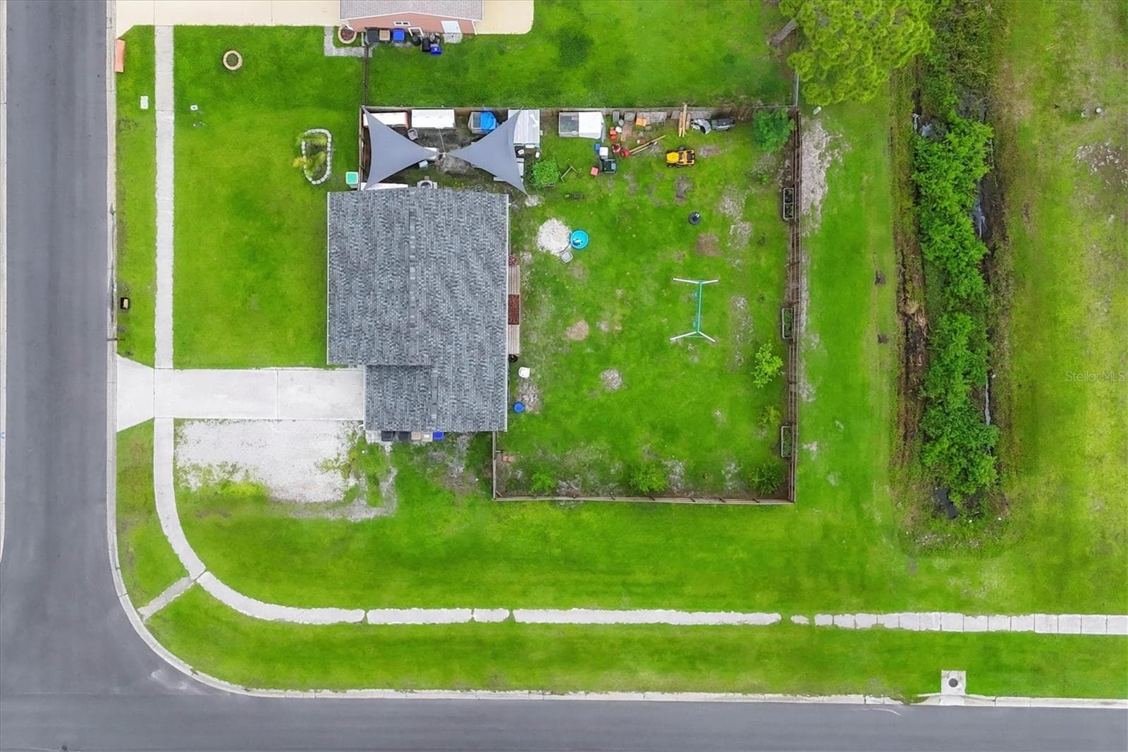 Single Family Residence at 7590 LYNCREST ST, NORTH PORT, photo 32 of 38