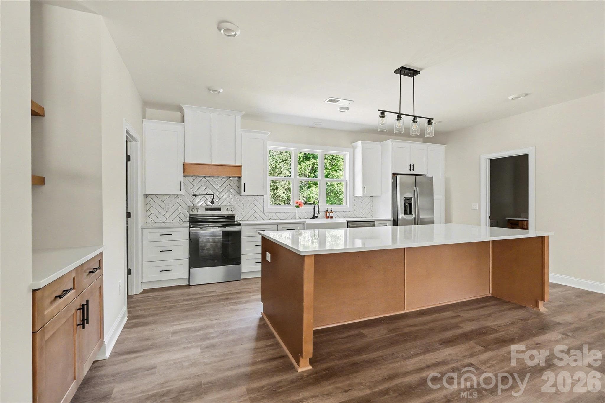 Quartz throughout entire home - Gastonia