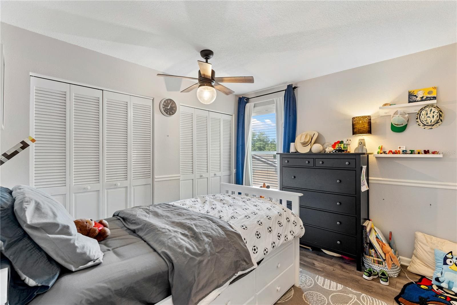 Single Family Residence at 9758 FOX HOLLOW RD, TAMPA, photo 21 of 61