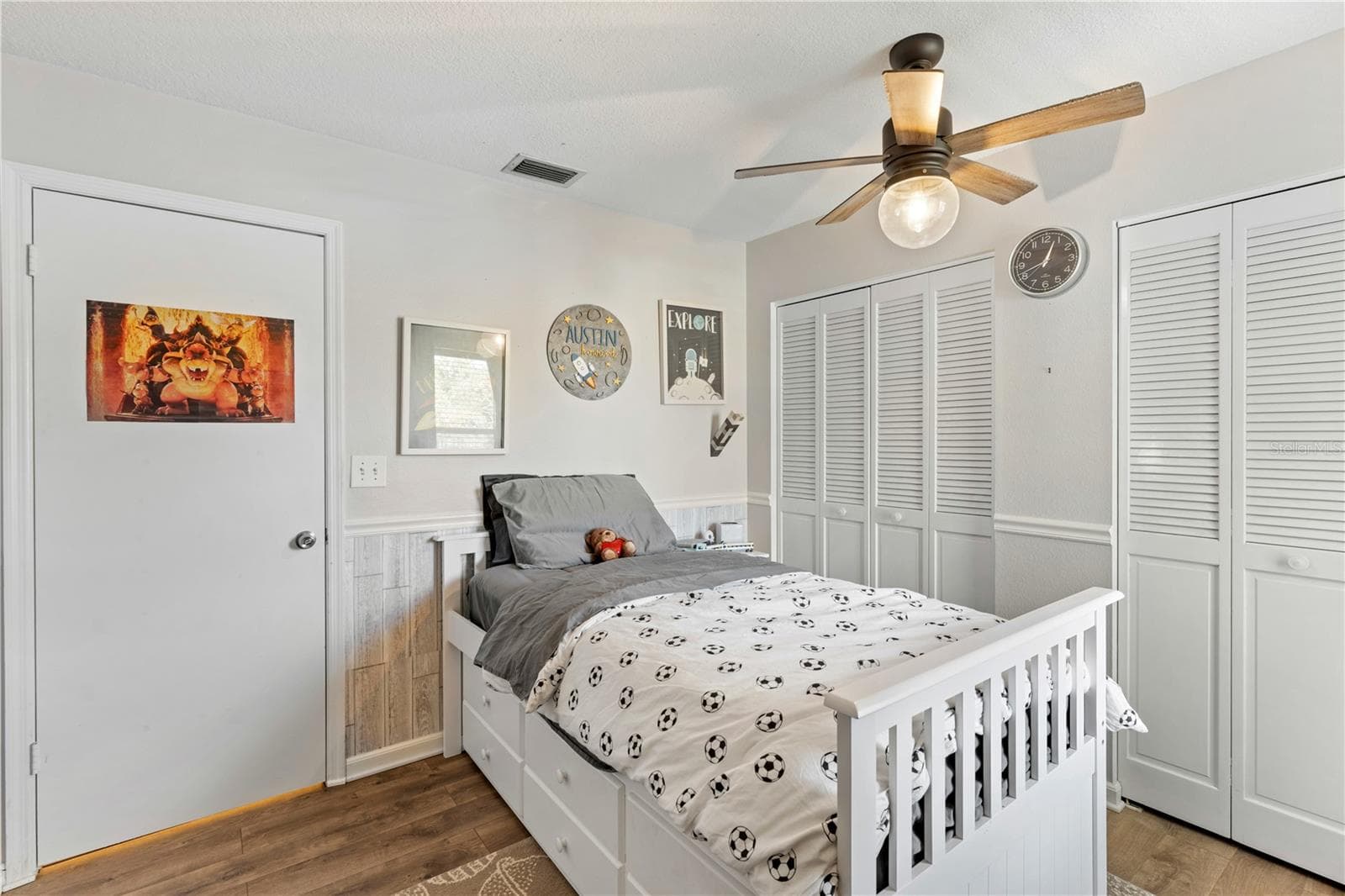 Single Family Residence at 9758 FOX HOLLOW RD, TAMPA, photo 22 of 61