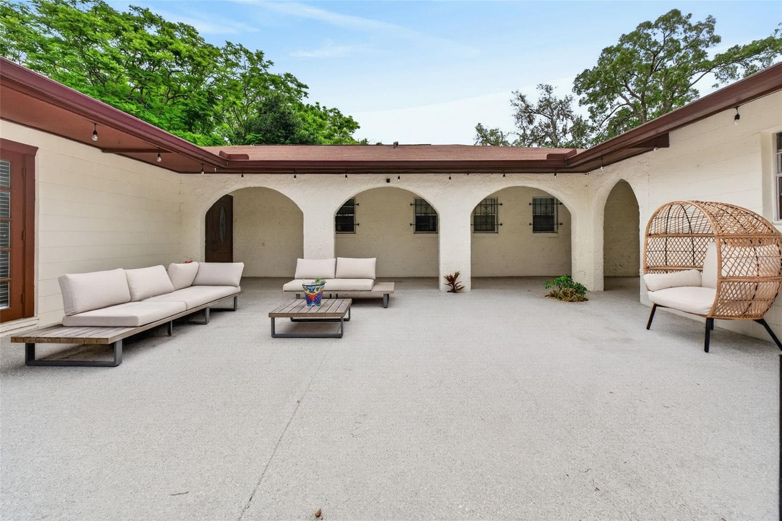Courtyard - 517 SAN SEBASTIAN PRADO, ALTAMONTE SPRINGS