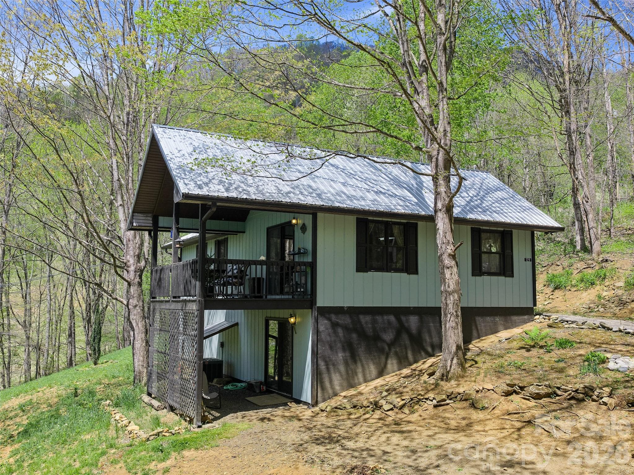Single Family Residence at 129 Kantagree Drive, Bakersville, photo 3 of 31