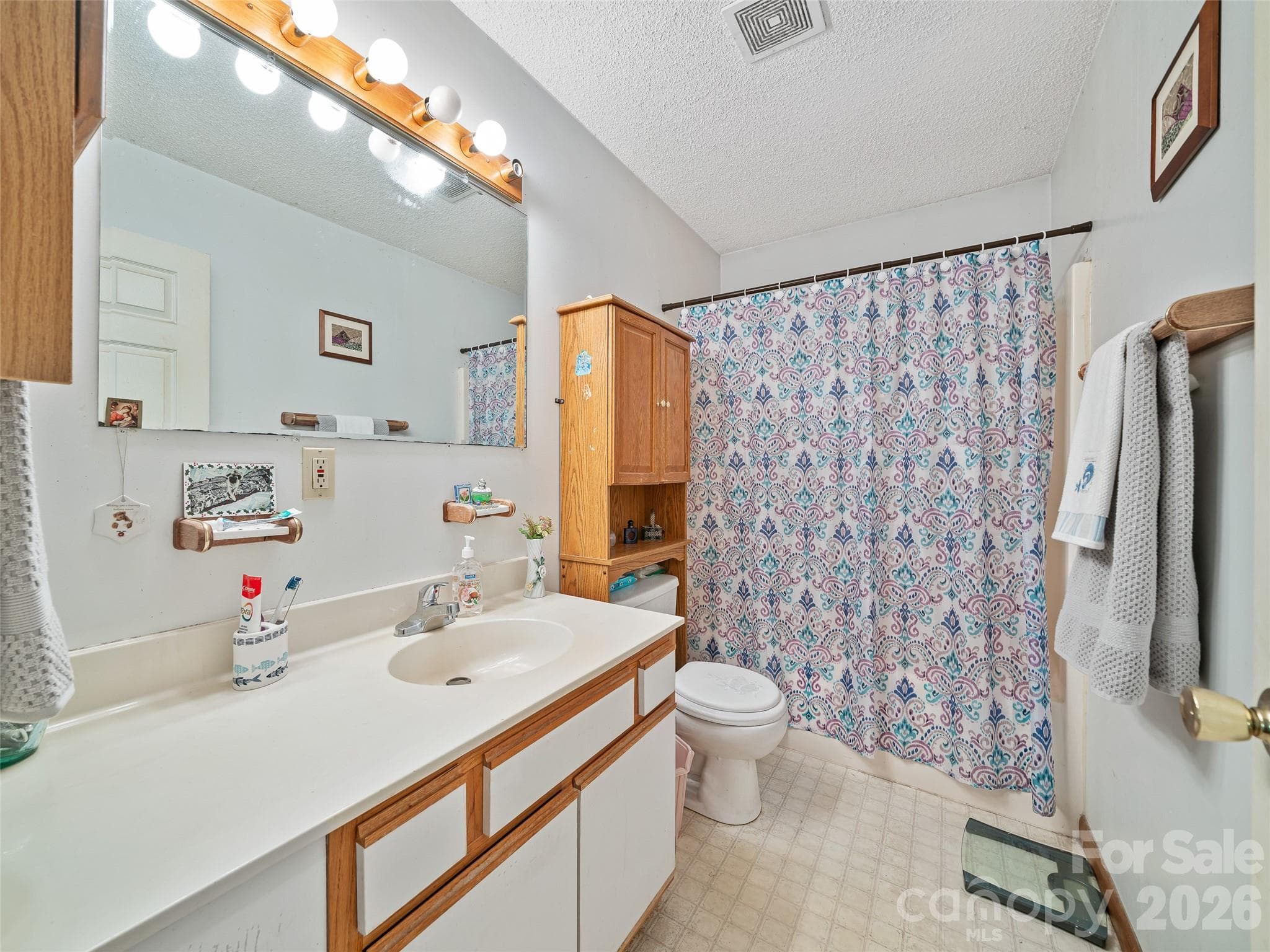 Single Family Residence at 129 Kantagree Drive, Bakersville, photo 16 of 31