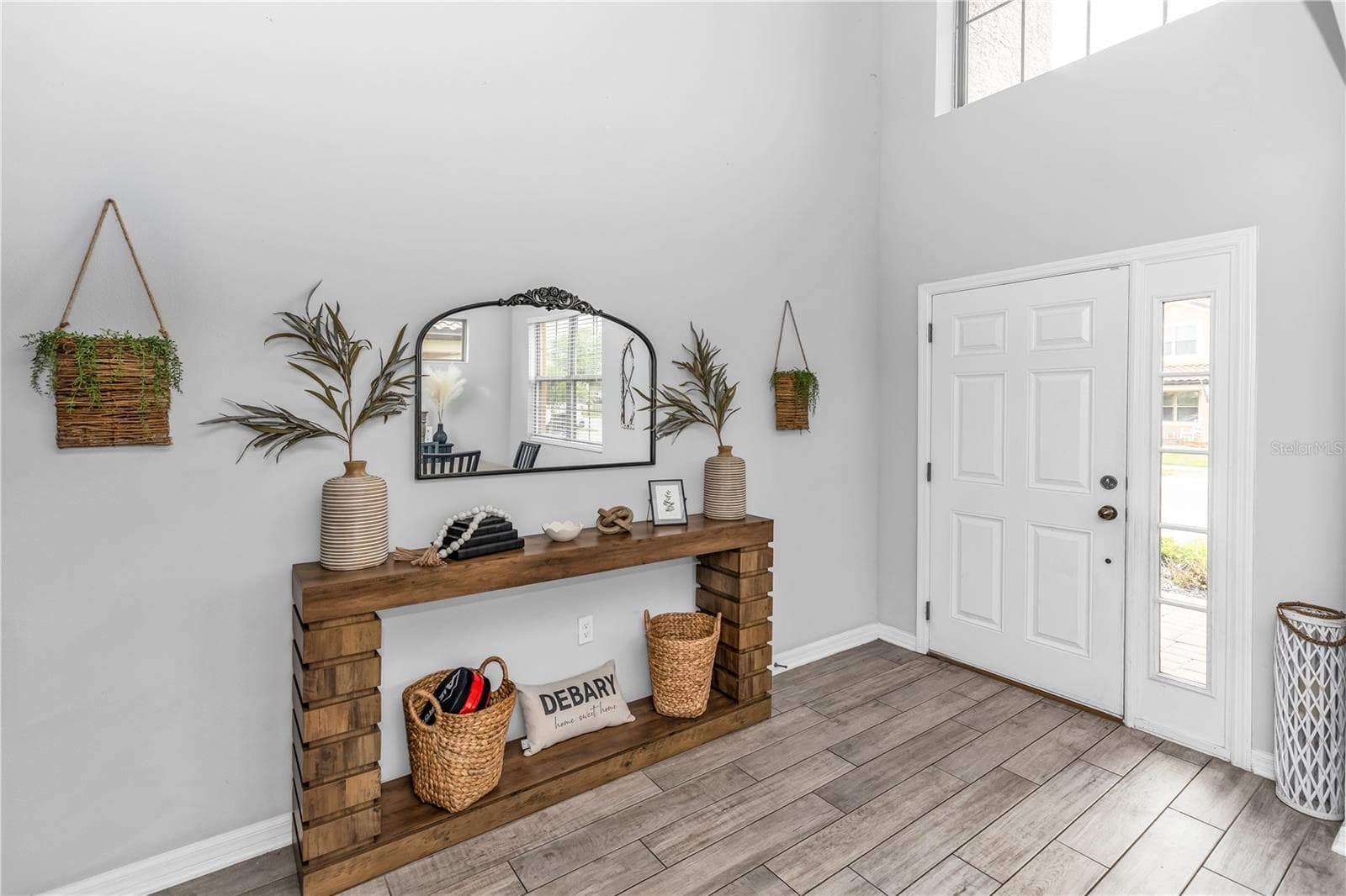Single Family Residence at 239 LUGANO WAY, DEBARY, photo 6 of 52