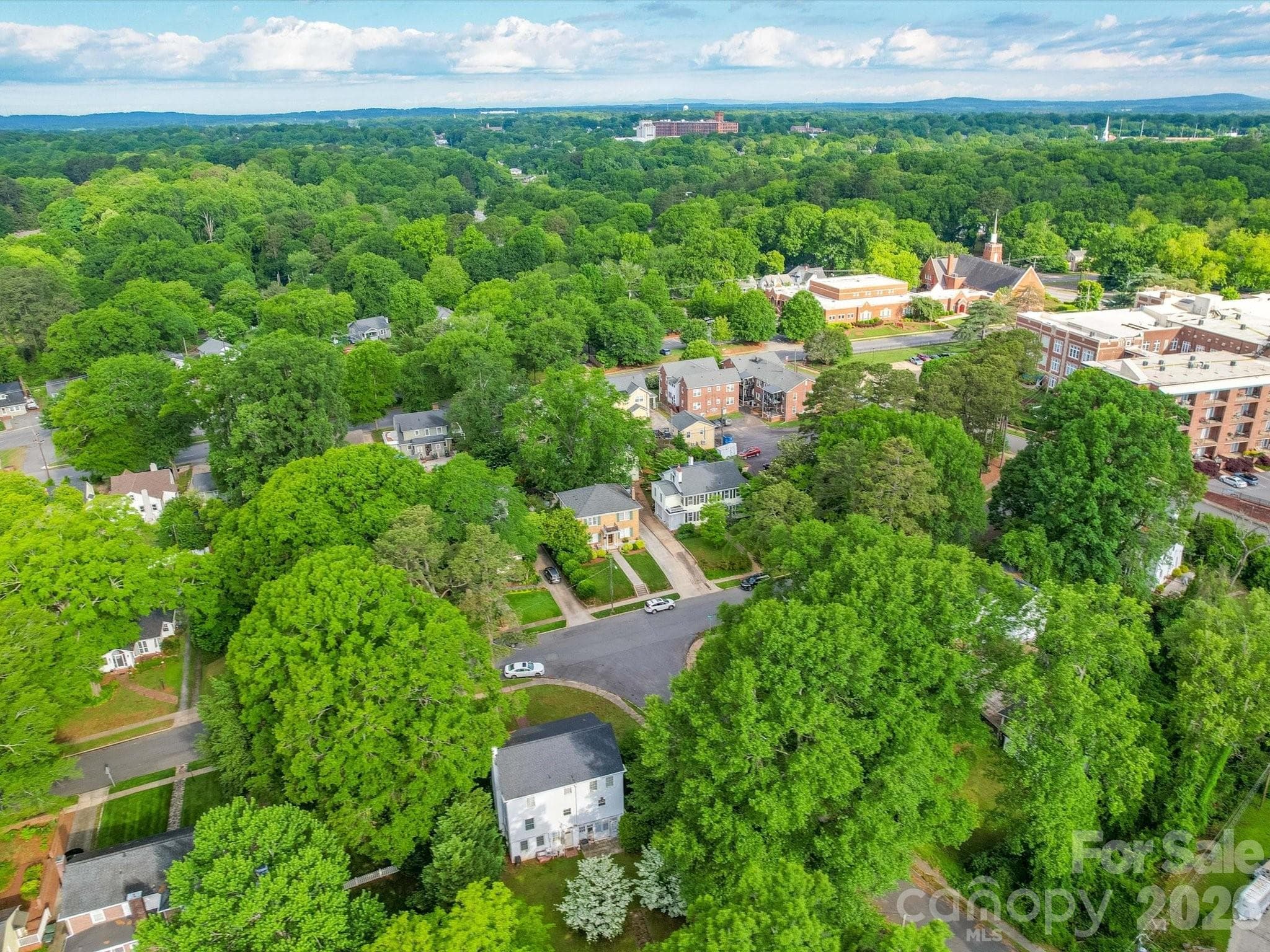 Aerial of Property - 907 Edgewood Circle, Gastonia