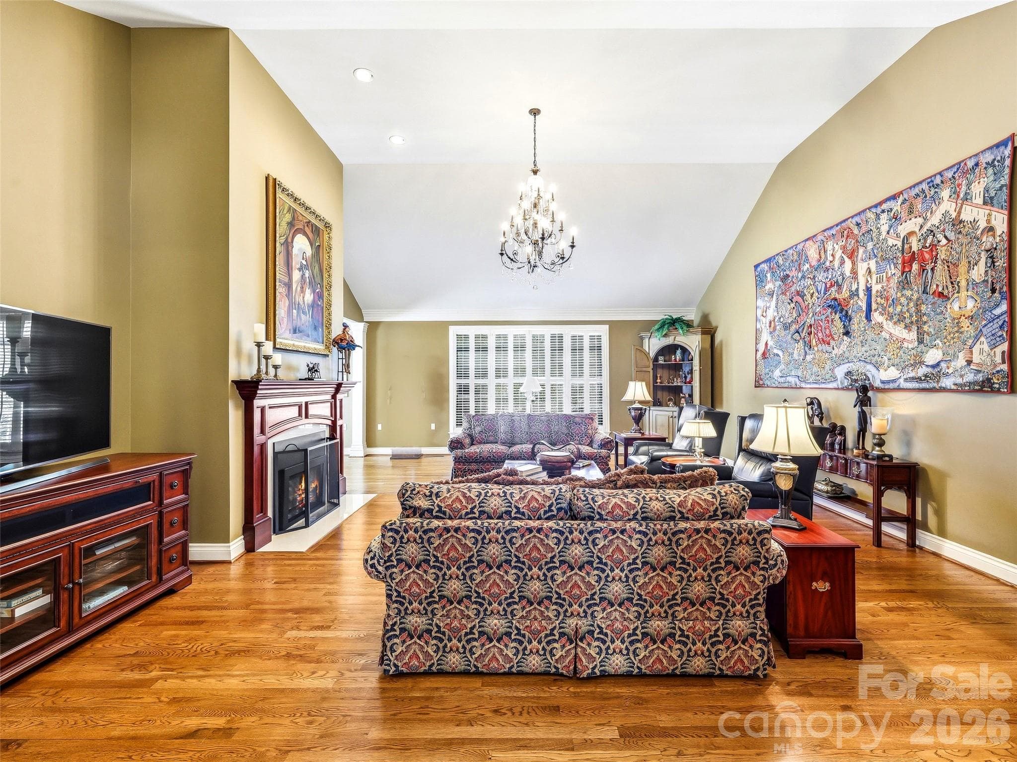 Single Family Residence at 33 Tiverton Lane, Asheville, photo 12 of 47
