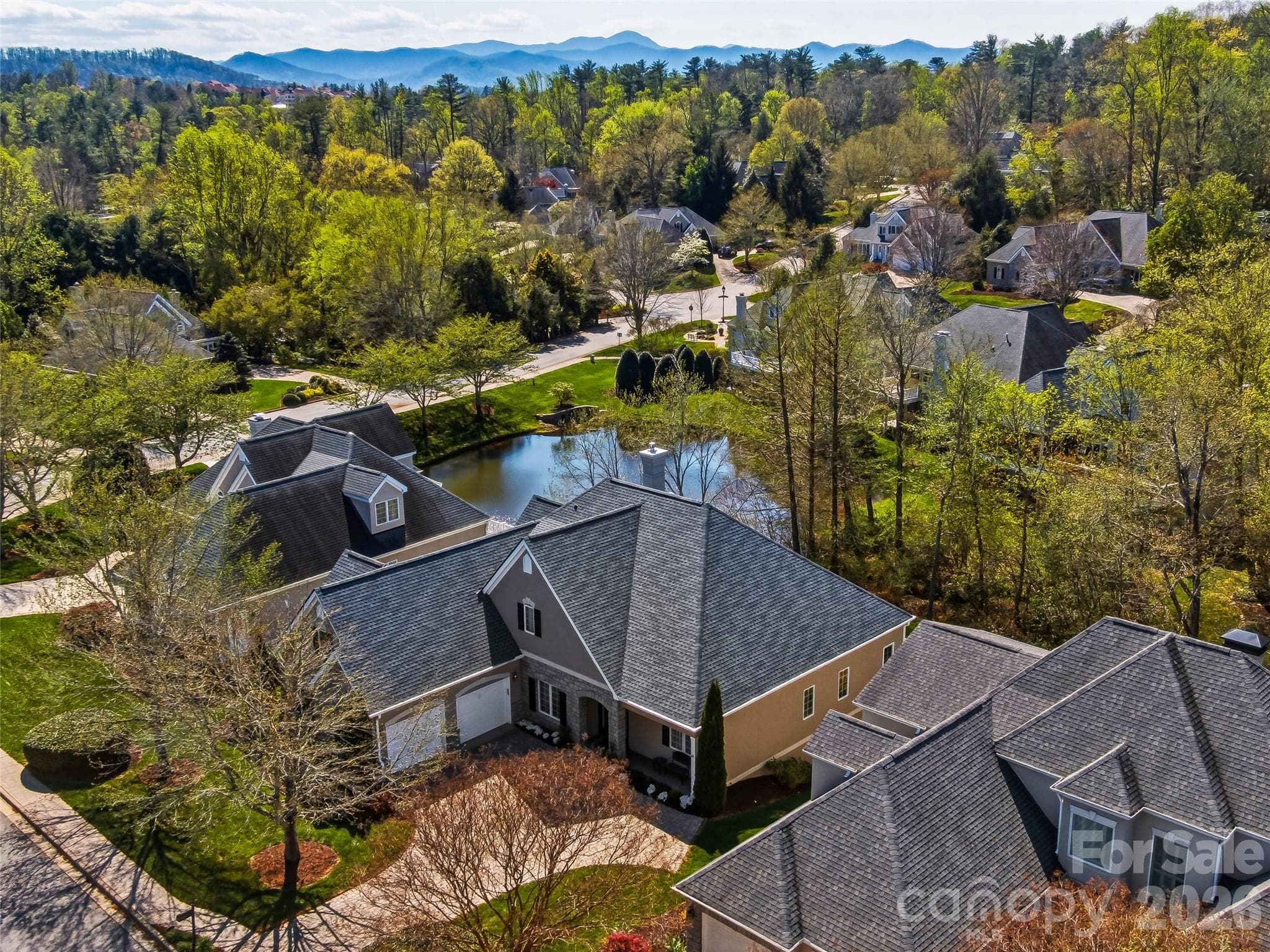 Single Family Residence at 33 Tiverton Lane, Asheville, photo 47 of 47