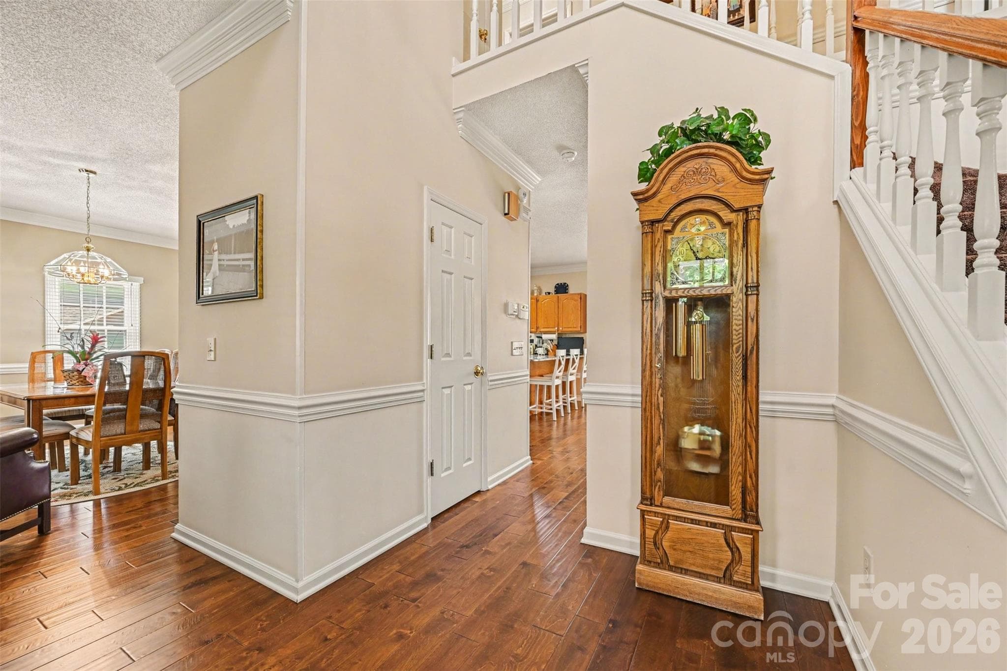 Single Family Residence at Hickory, photo 6 of 41