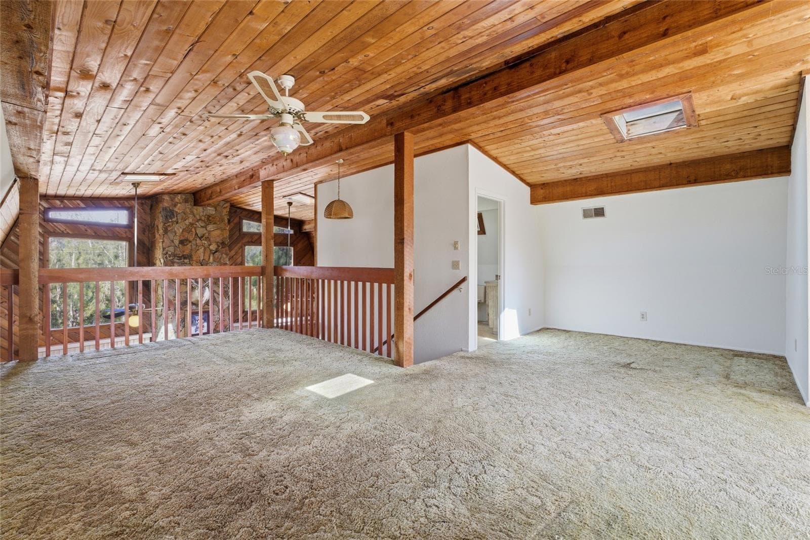 Single Family Residence at 8221 RIVERSIDE DR NE, ST PETERSBURG, photo 23 of 56