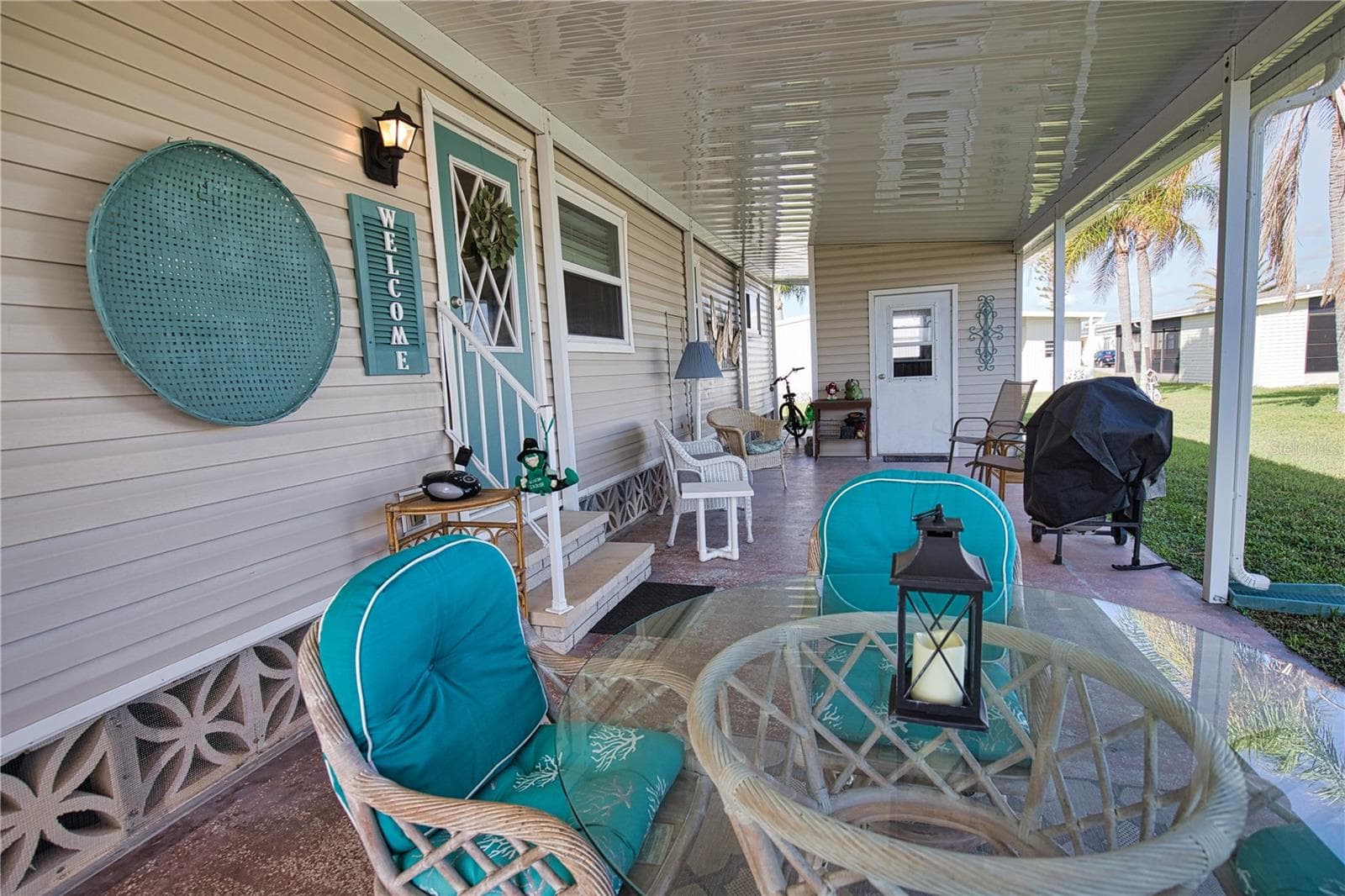 Manufactured Home at 702 BLANCA, NORTH PORT, photo 4 of 42