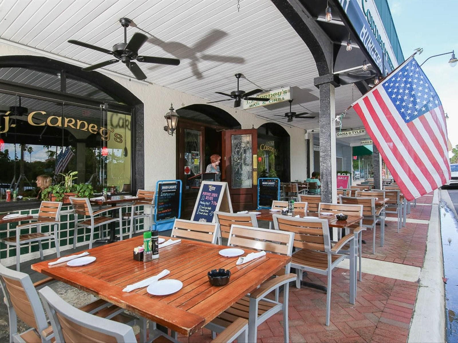 Downtown Venice - 708 TAMIAMI TRL S #105, VENICE