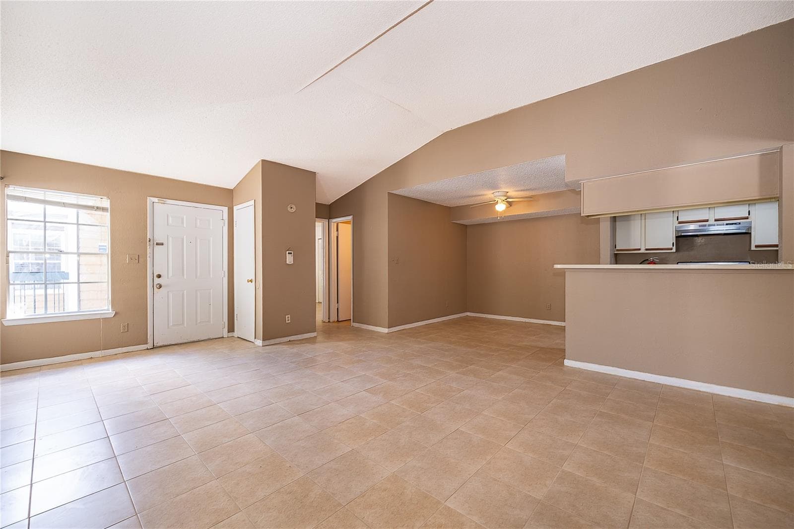 Condominium at 4367 THORNBRIAR LN #206, ORLANDO, photo 5 of 22