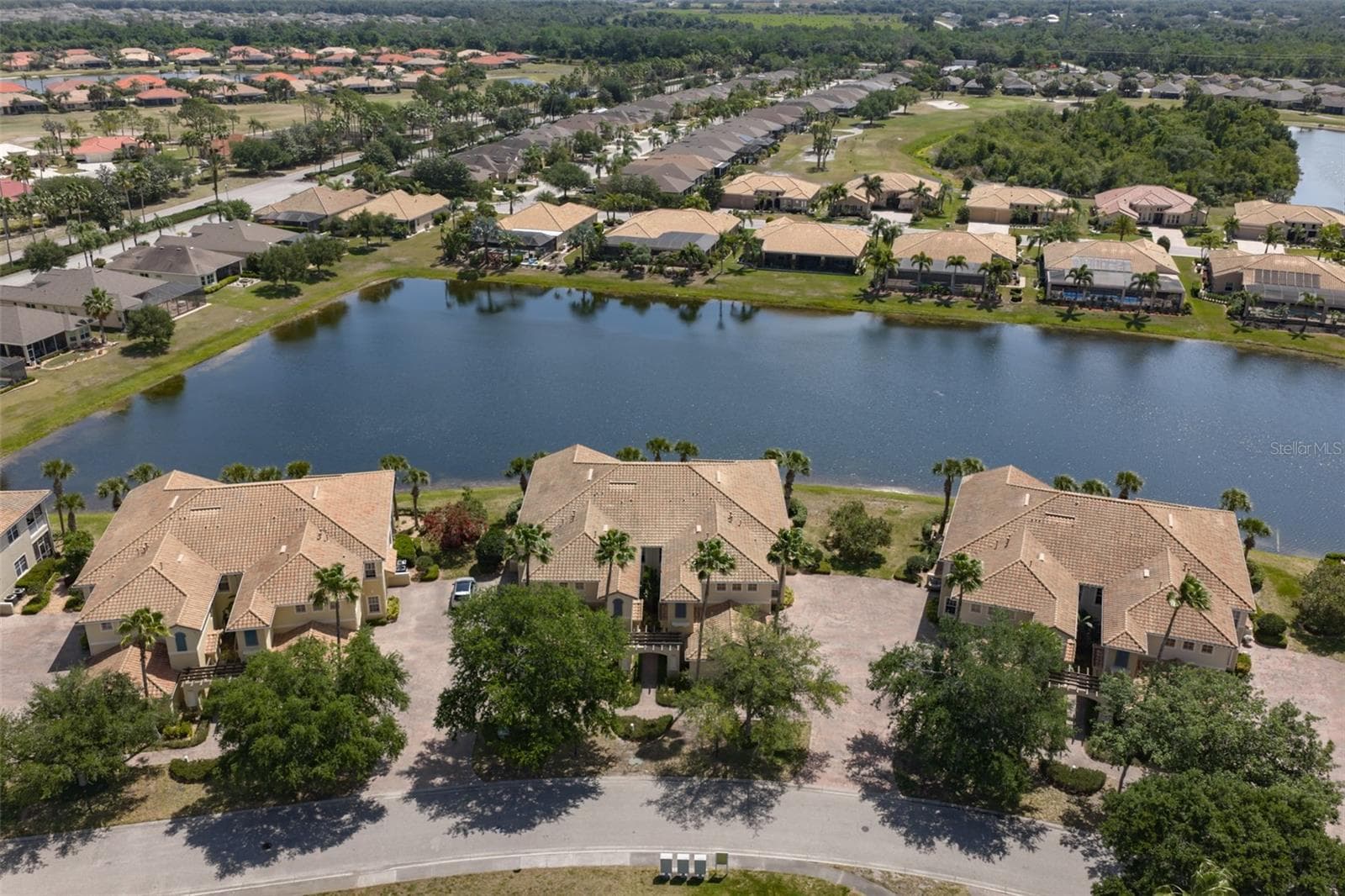 Condominium at 1330 EMERALD DUNES DR, SUN CITY CENTER, photo 40 of 51