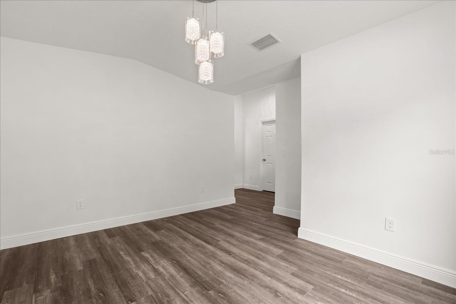 Flex Space - 706 BEECHER ST, LEESBURG