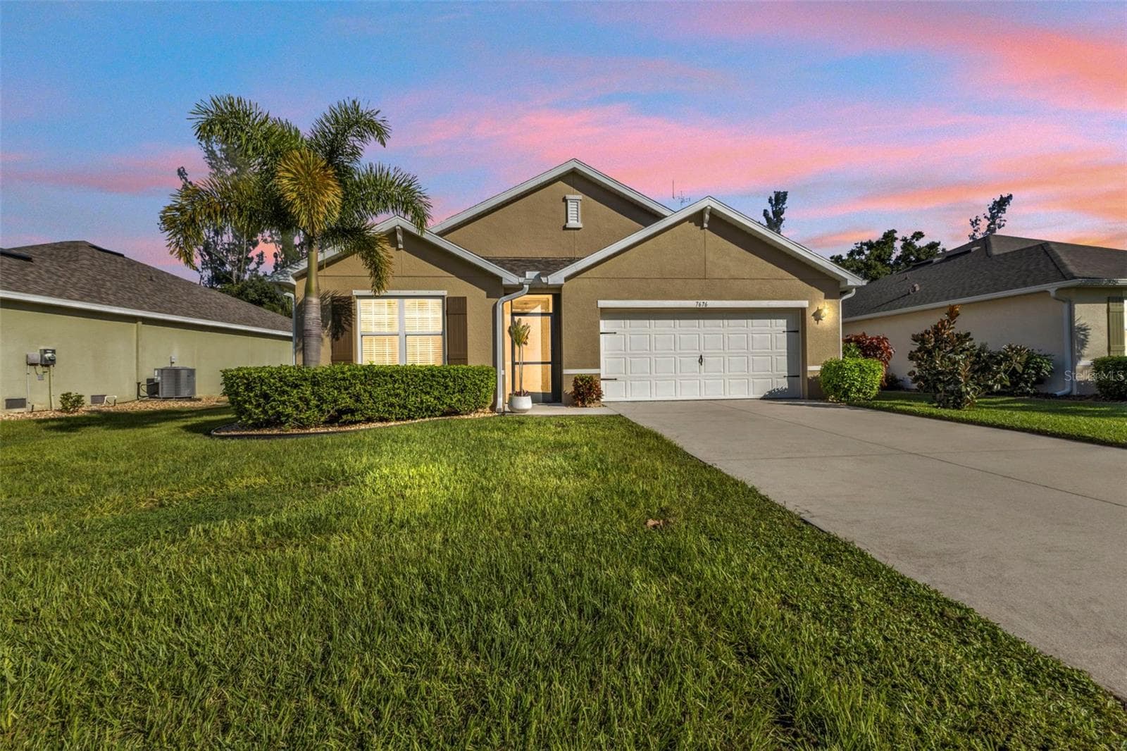 7676 MIKASA DR