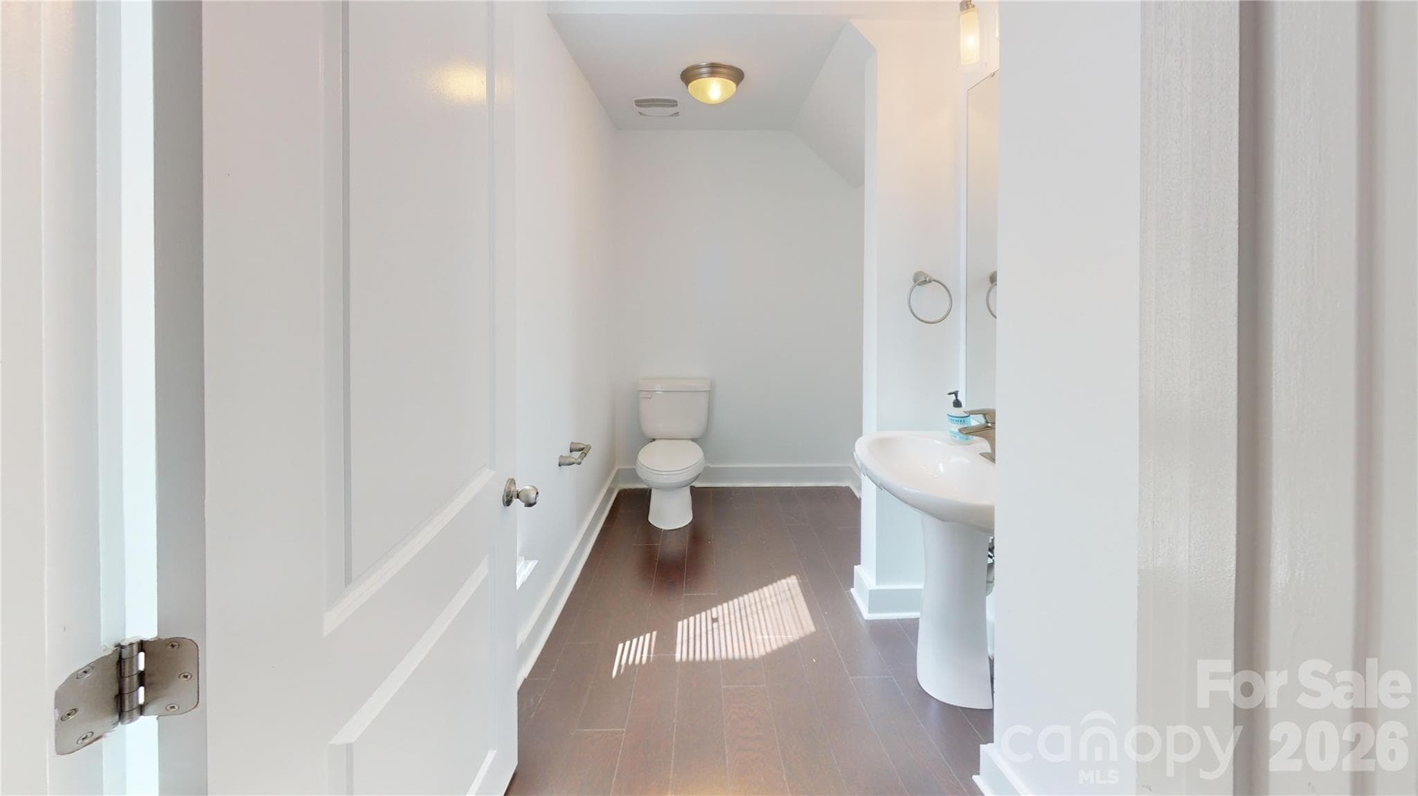Townhouse at Charlotte, photo 4 of 14