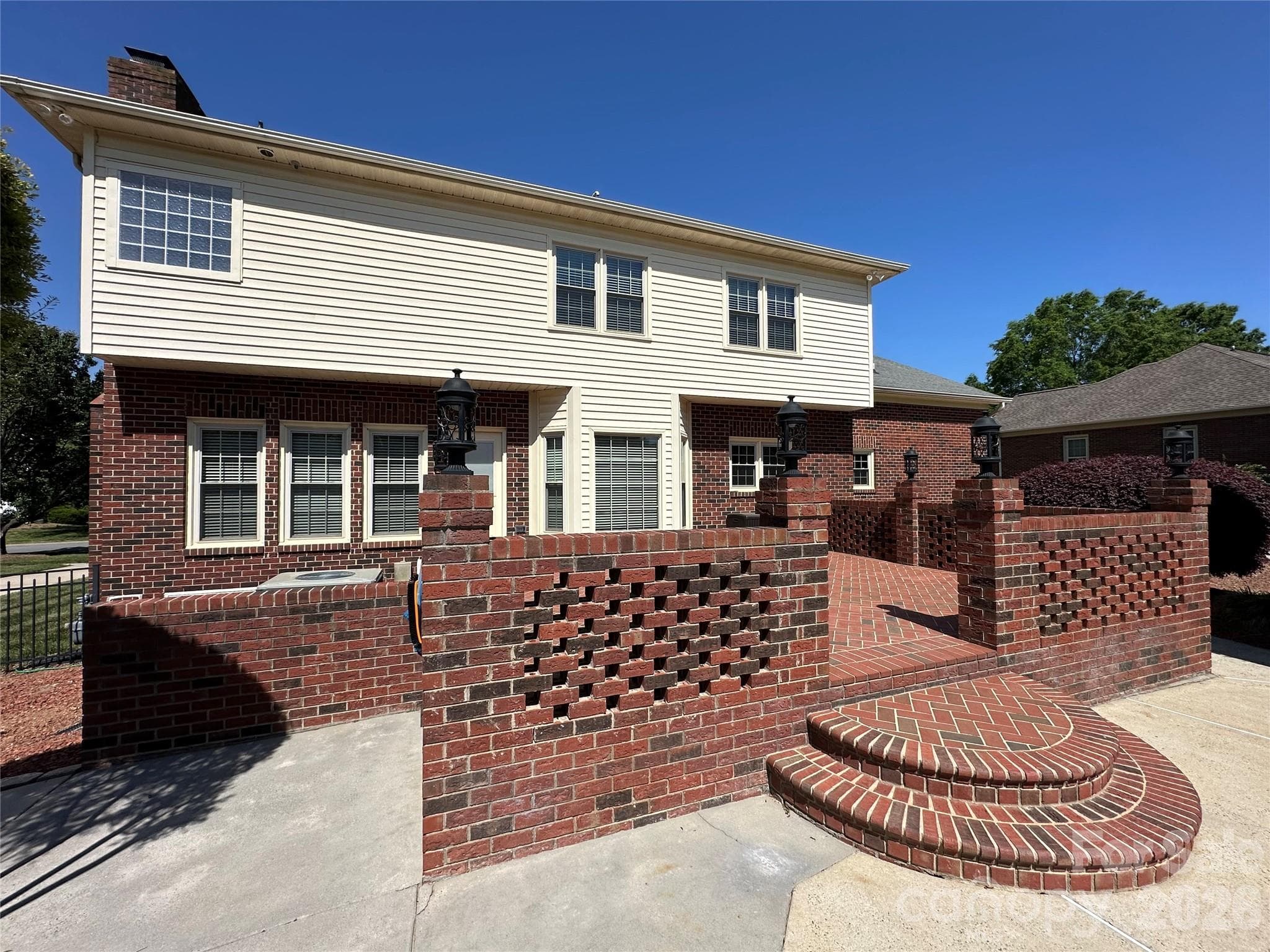 Single Family Residence at 8219 Deer Drive, Harrisburg, photo 39 of 43
