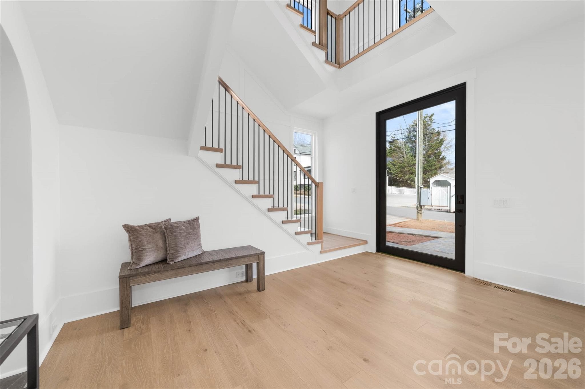 Grand three story foyer - Davidson