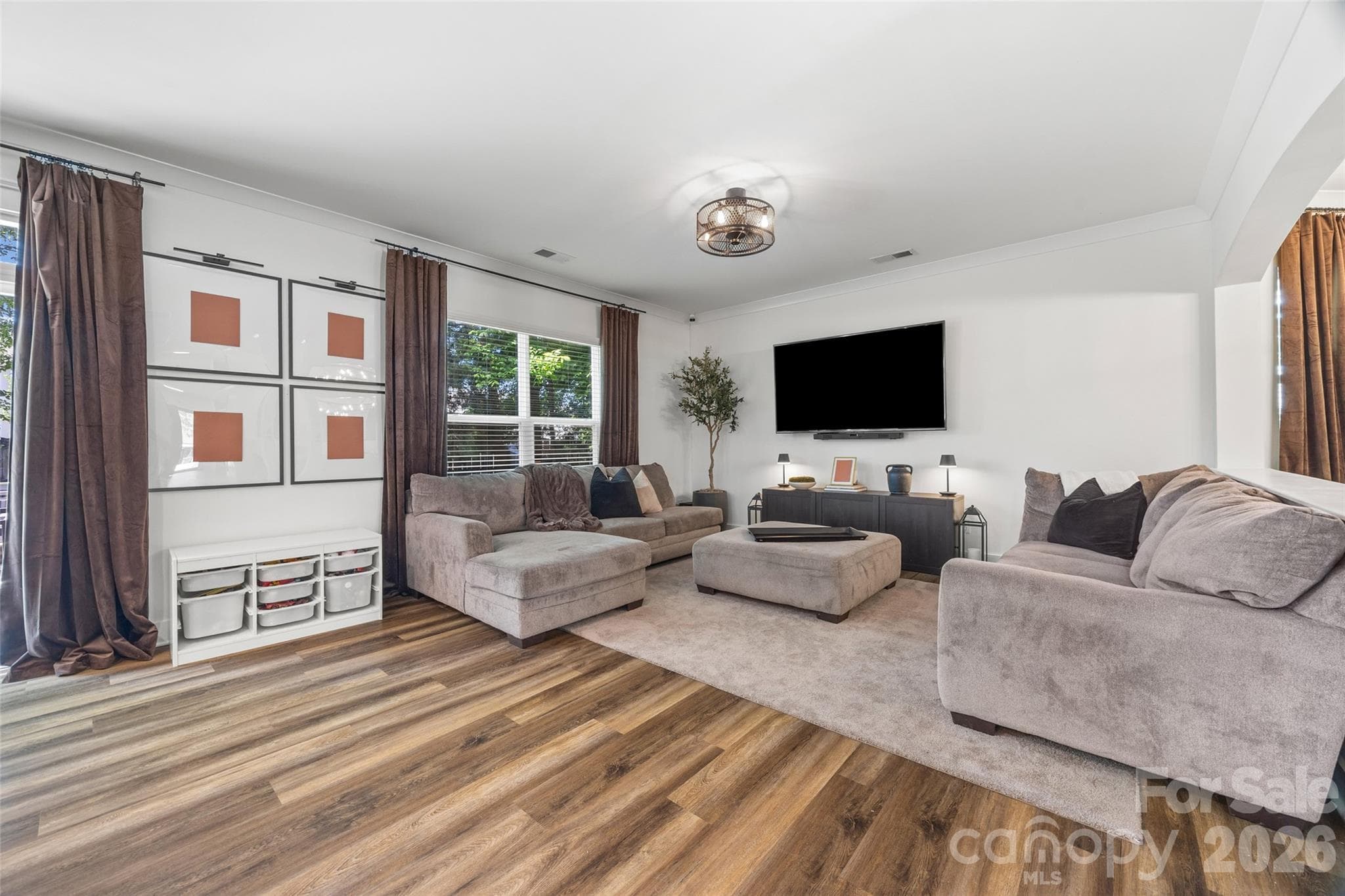 Single Family Residence at 252 Hydrangea Drive, Clover, photo 8 of 40