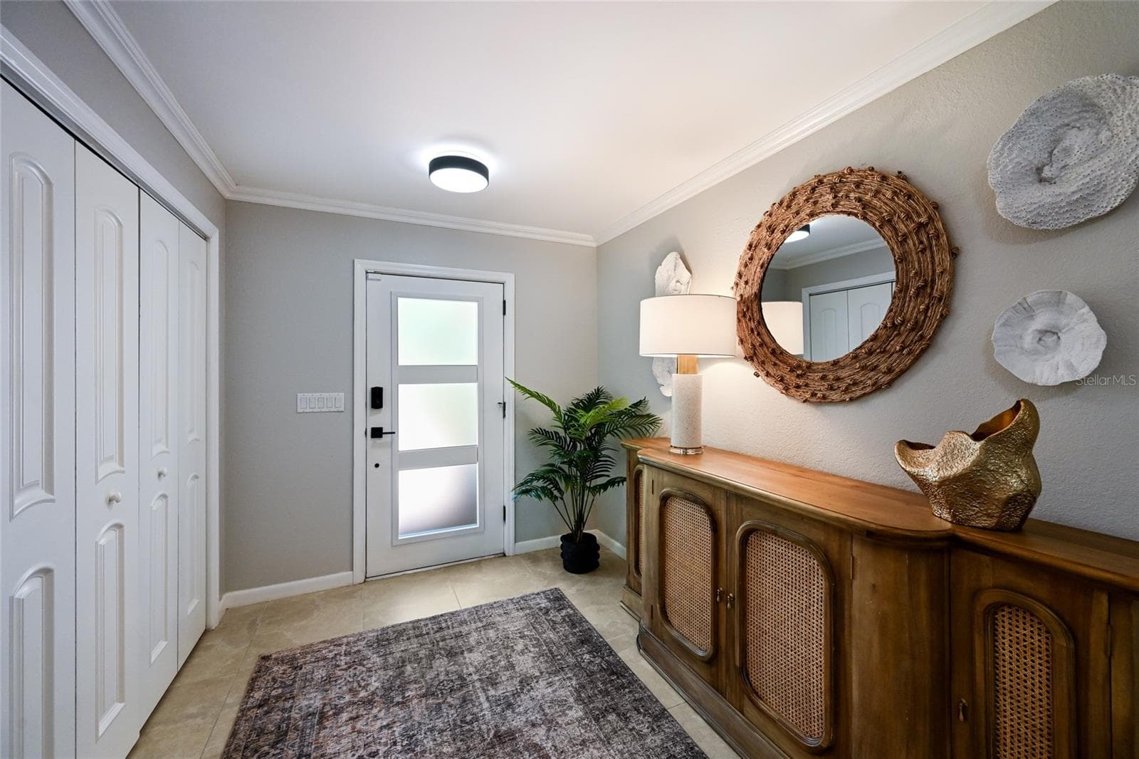 Single Family Residence at 430 BIRD KEY DR, SARASOTA, photo 3 of 46