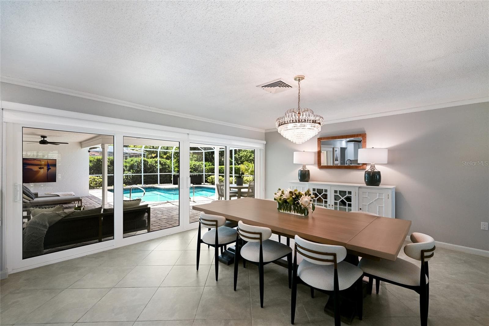 Single Family Residence at 430 BIRD KEY DR, SARASOTA, photo 8 of 46