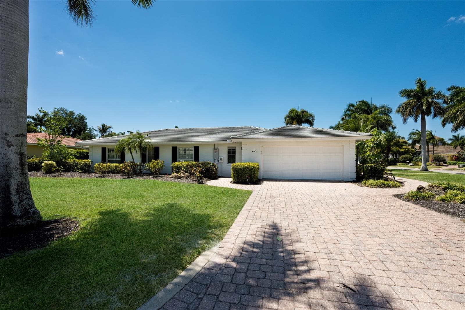 Single Family Residence at 430 BIRD KEY DR, SARASOTA, photo 38 of 46