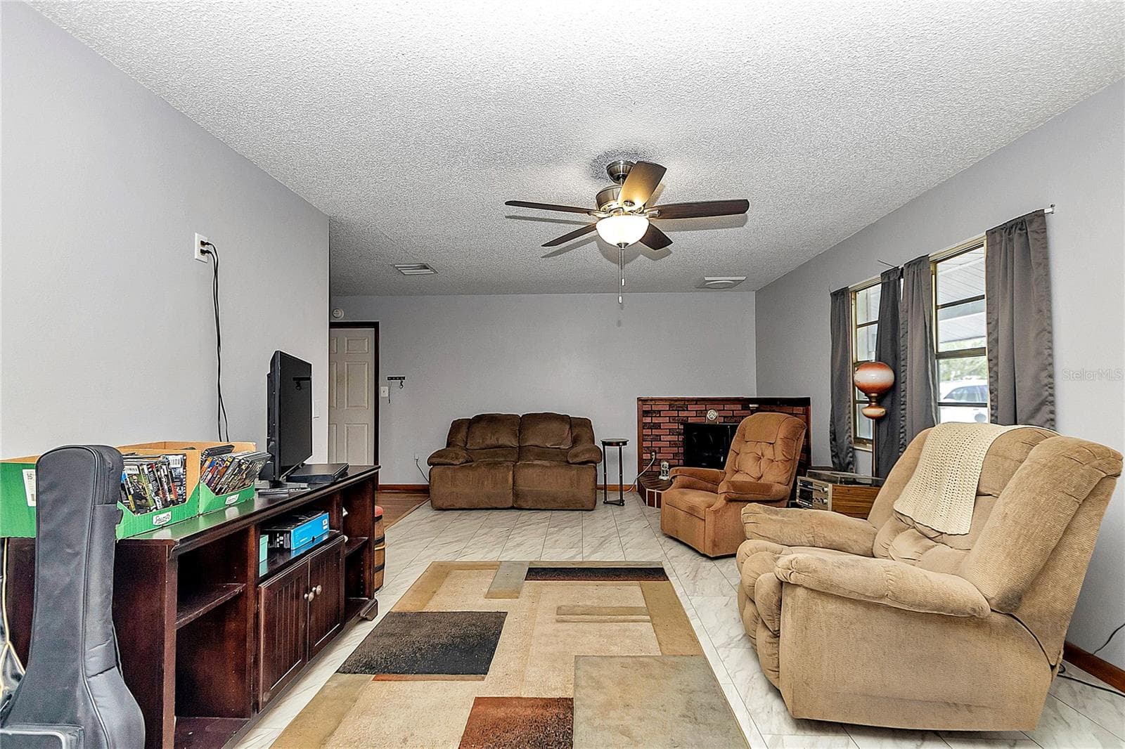 Single Family Residence at 16738 SE 63 LN, OCKLAWAHA, photo 7 of 29