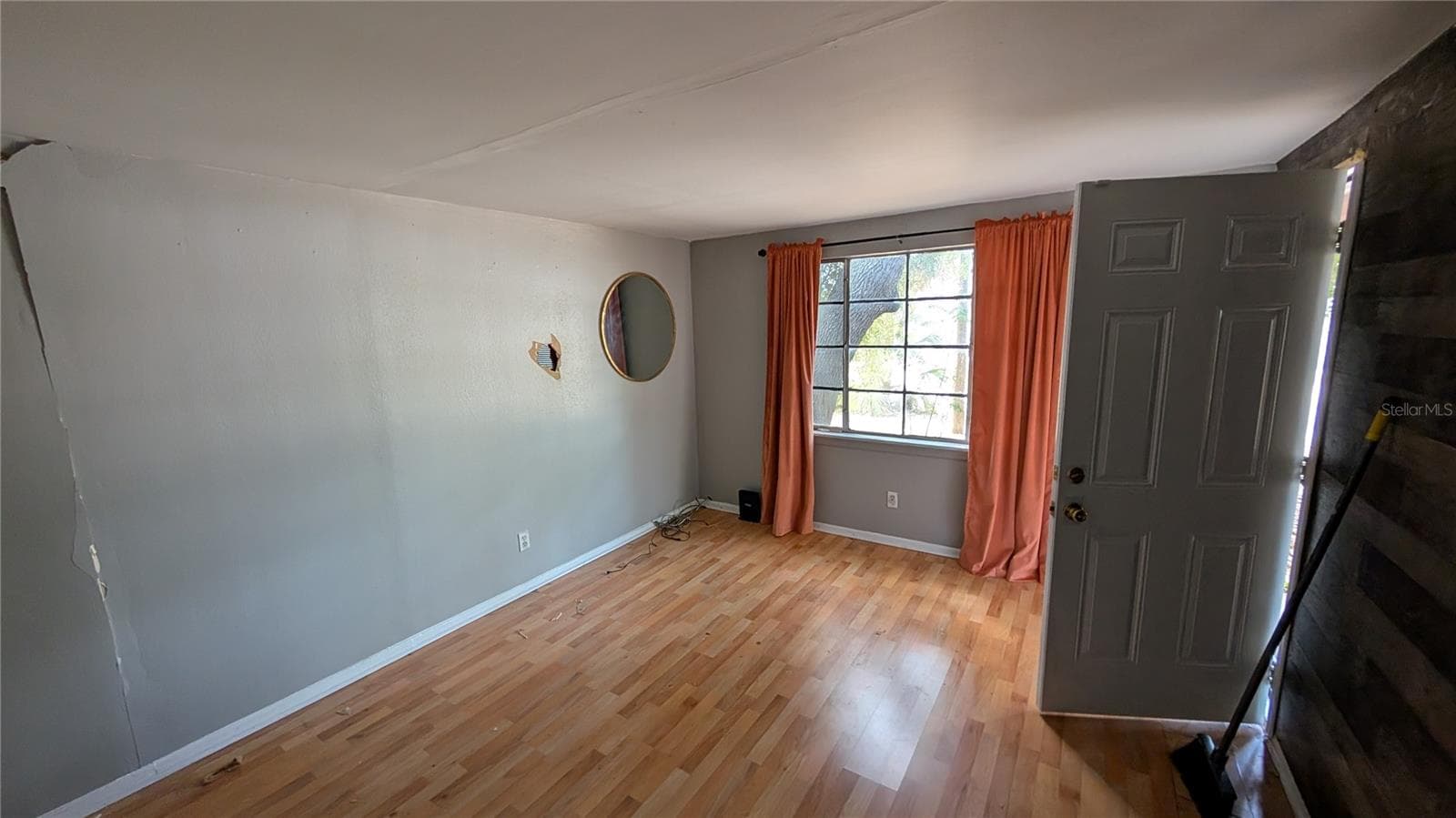 Duplex at 2801 W CLEVELAND ST, TAMPA, photo 6 of 68
